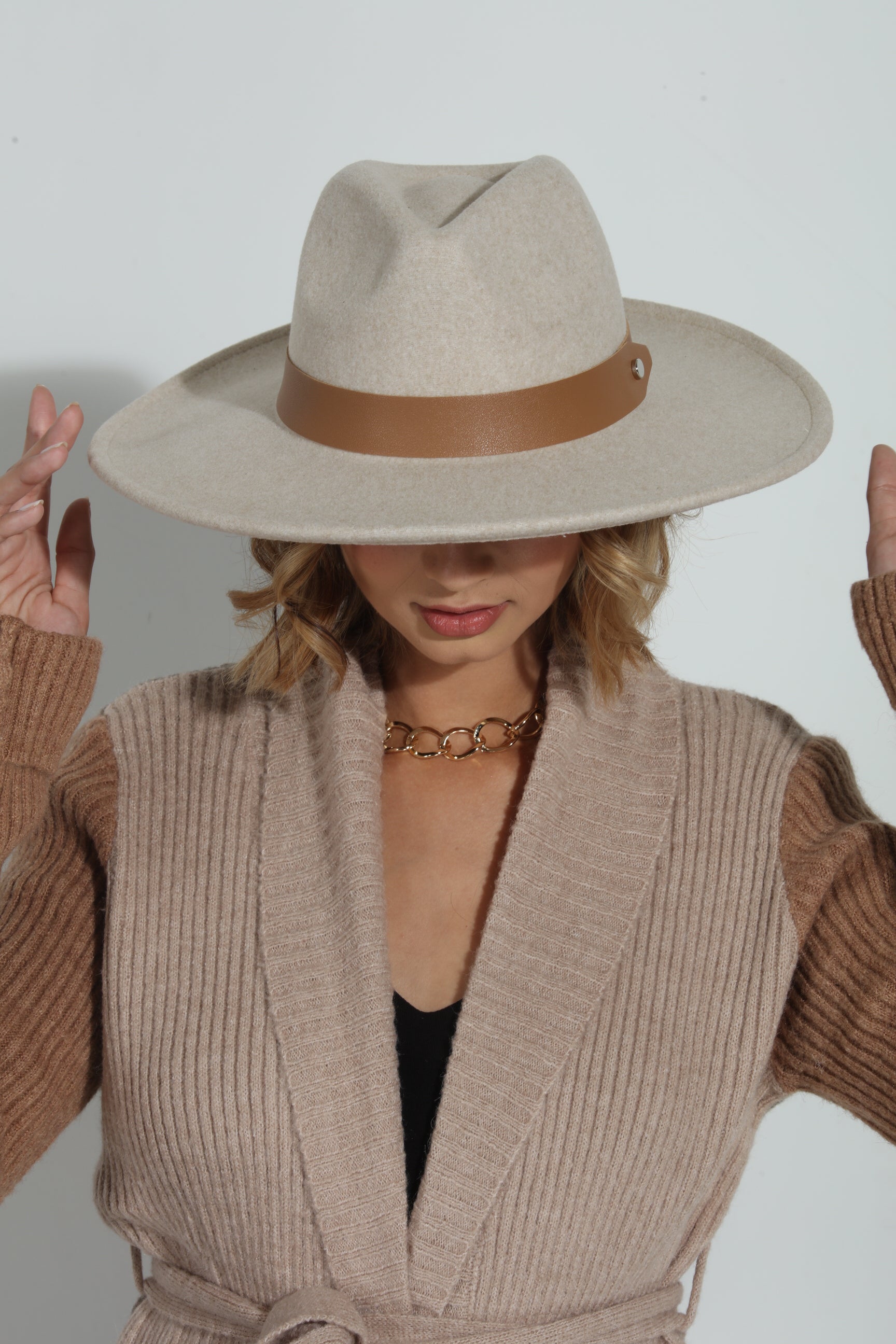 Beige Felt Fedora Hat