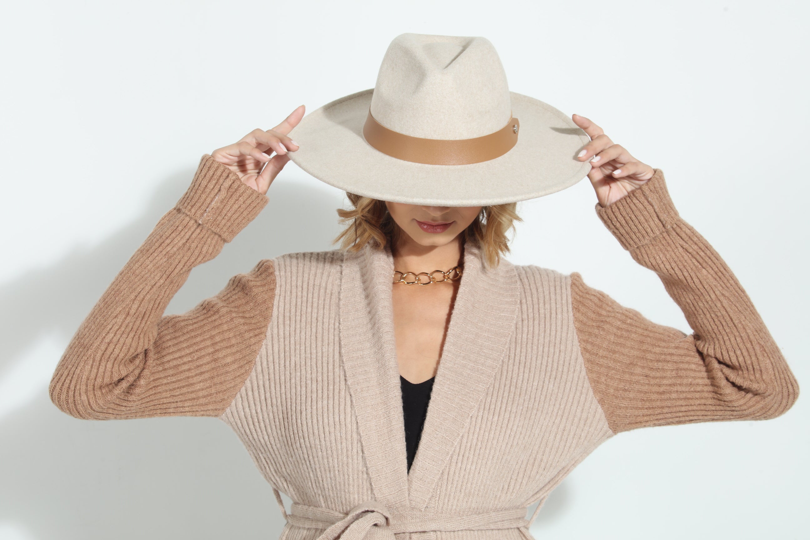 Beige Felt Fedora Hat