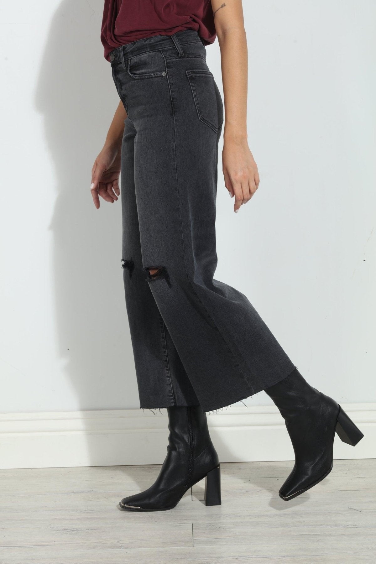 Hidden Jeans Nori Cropped Wide Leg- Charcoal- FINAL SALE