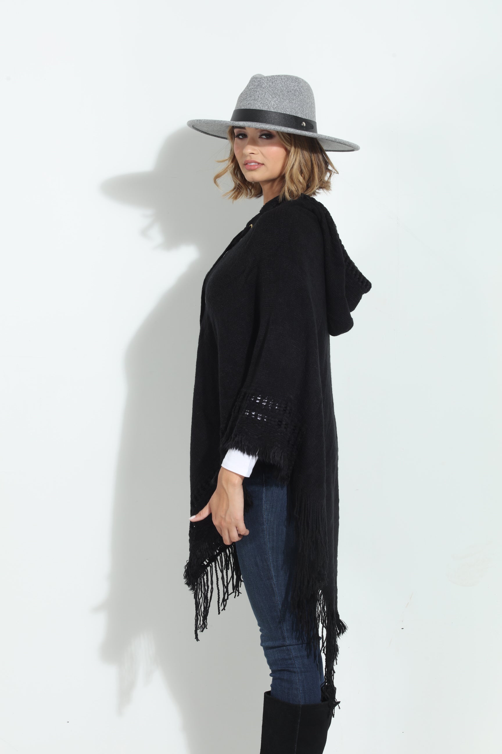 Black Cozy Tassel Poncho