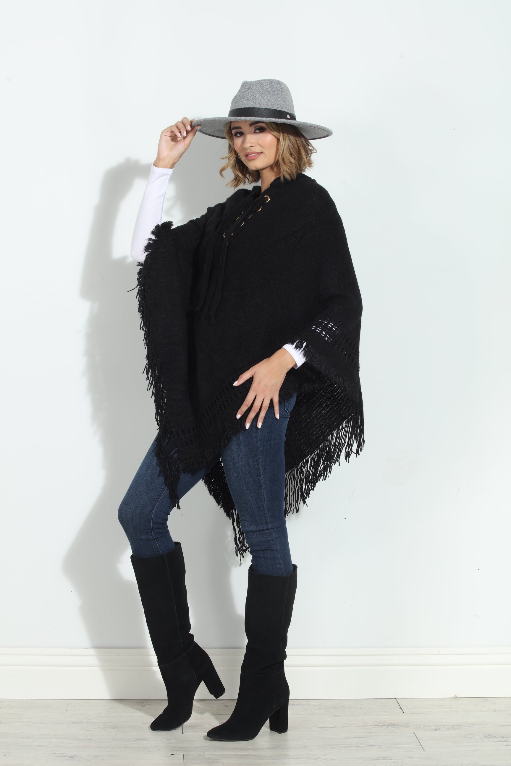Black Cozy Tassel Poncho