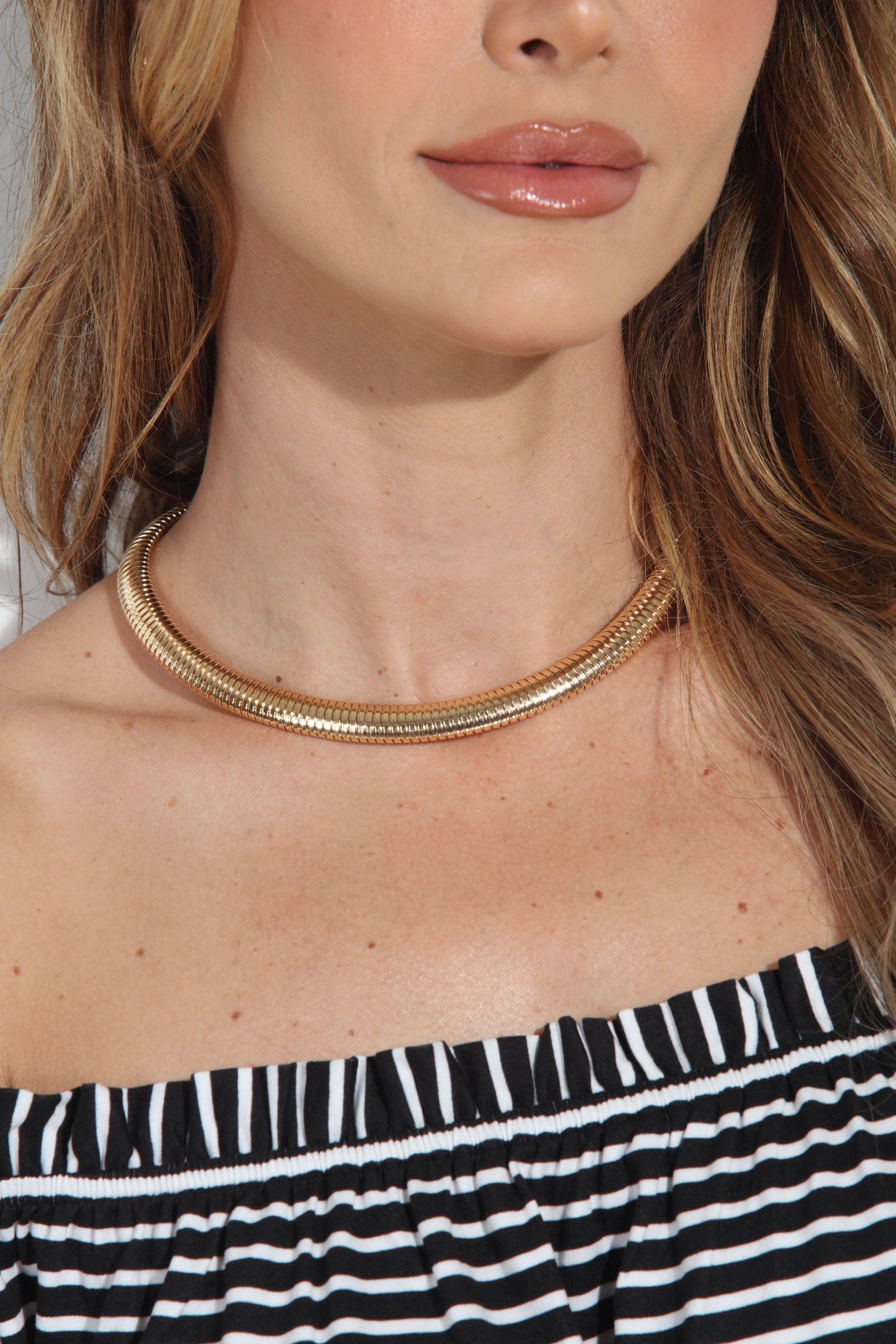 Kora Statment Choker