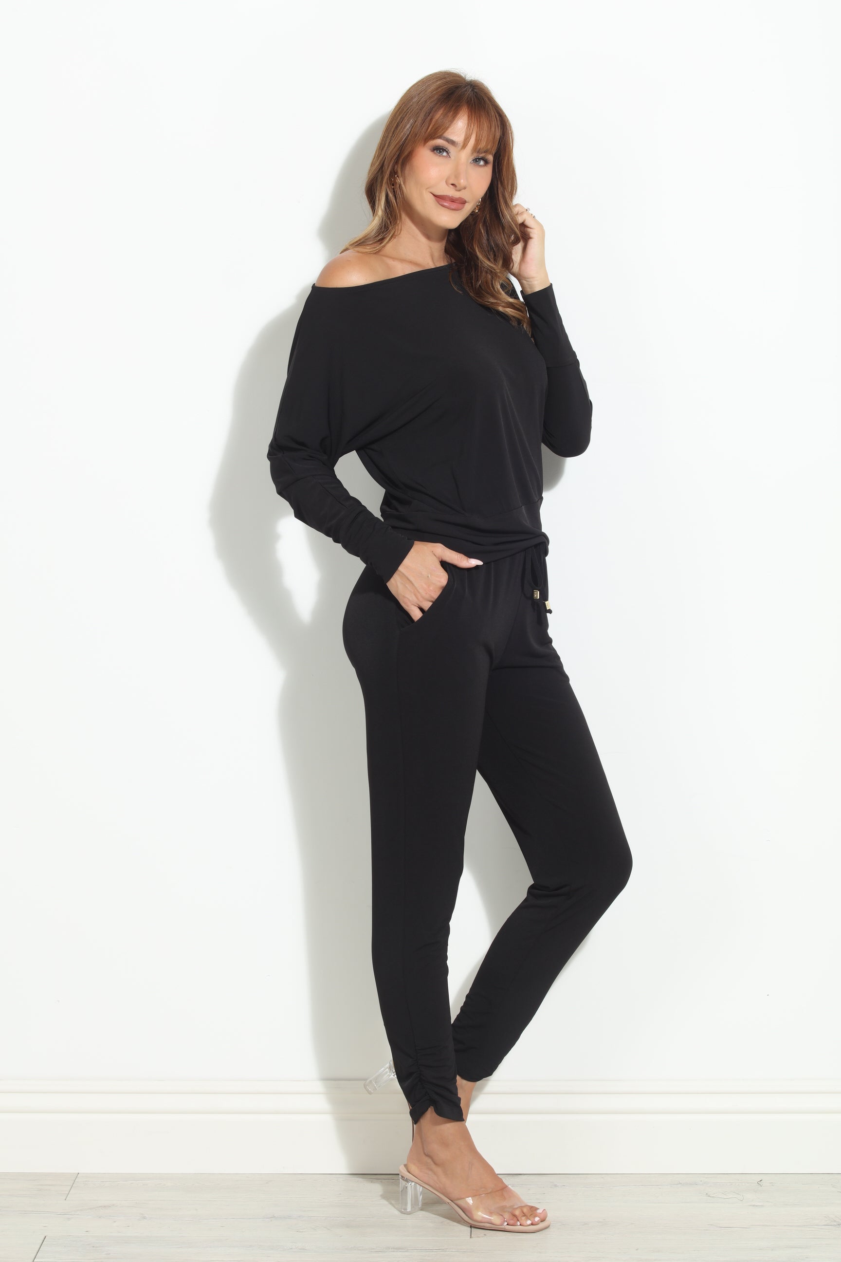 The Weekend Jet Set-NEW