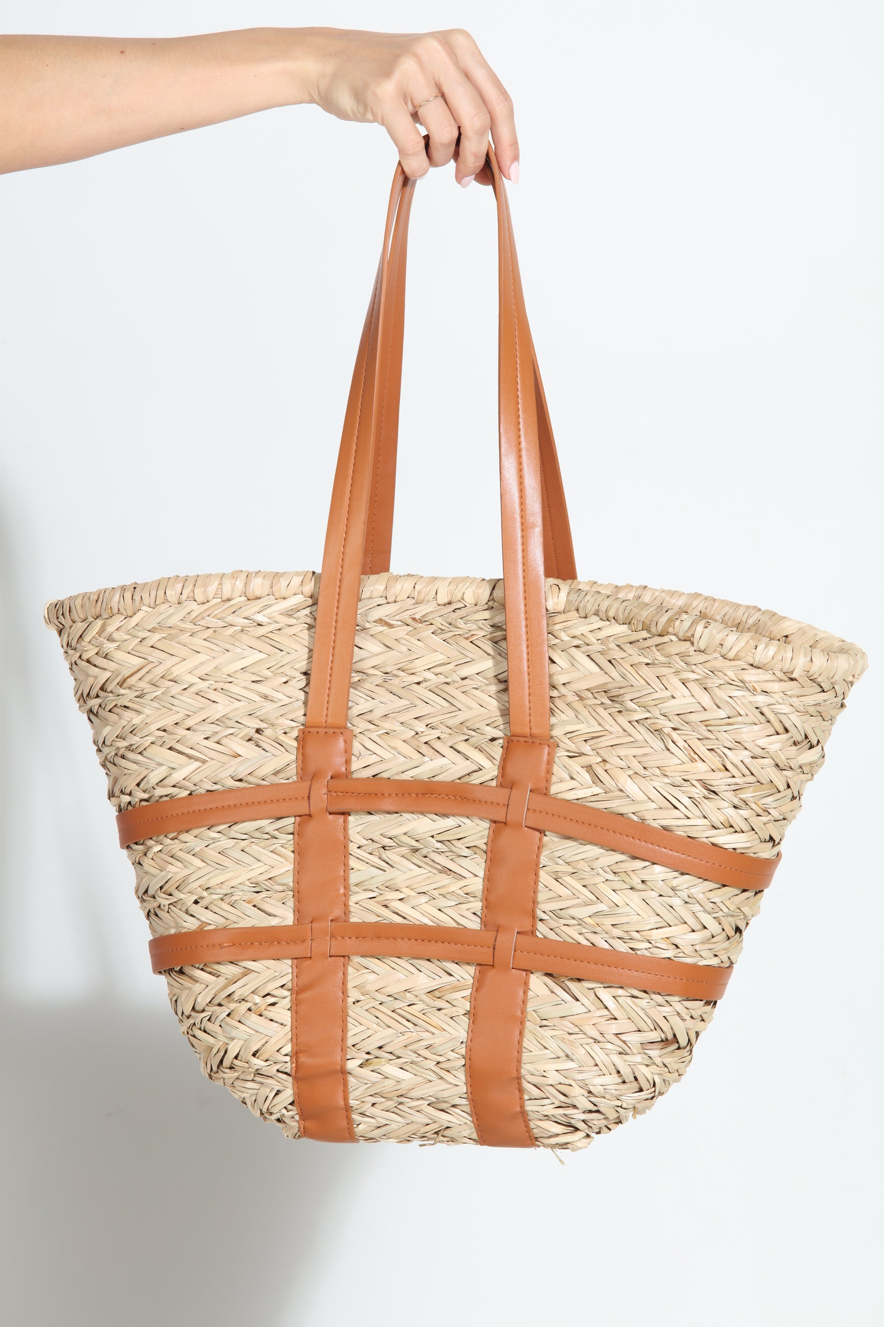 Willow Straw Tote