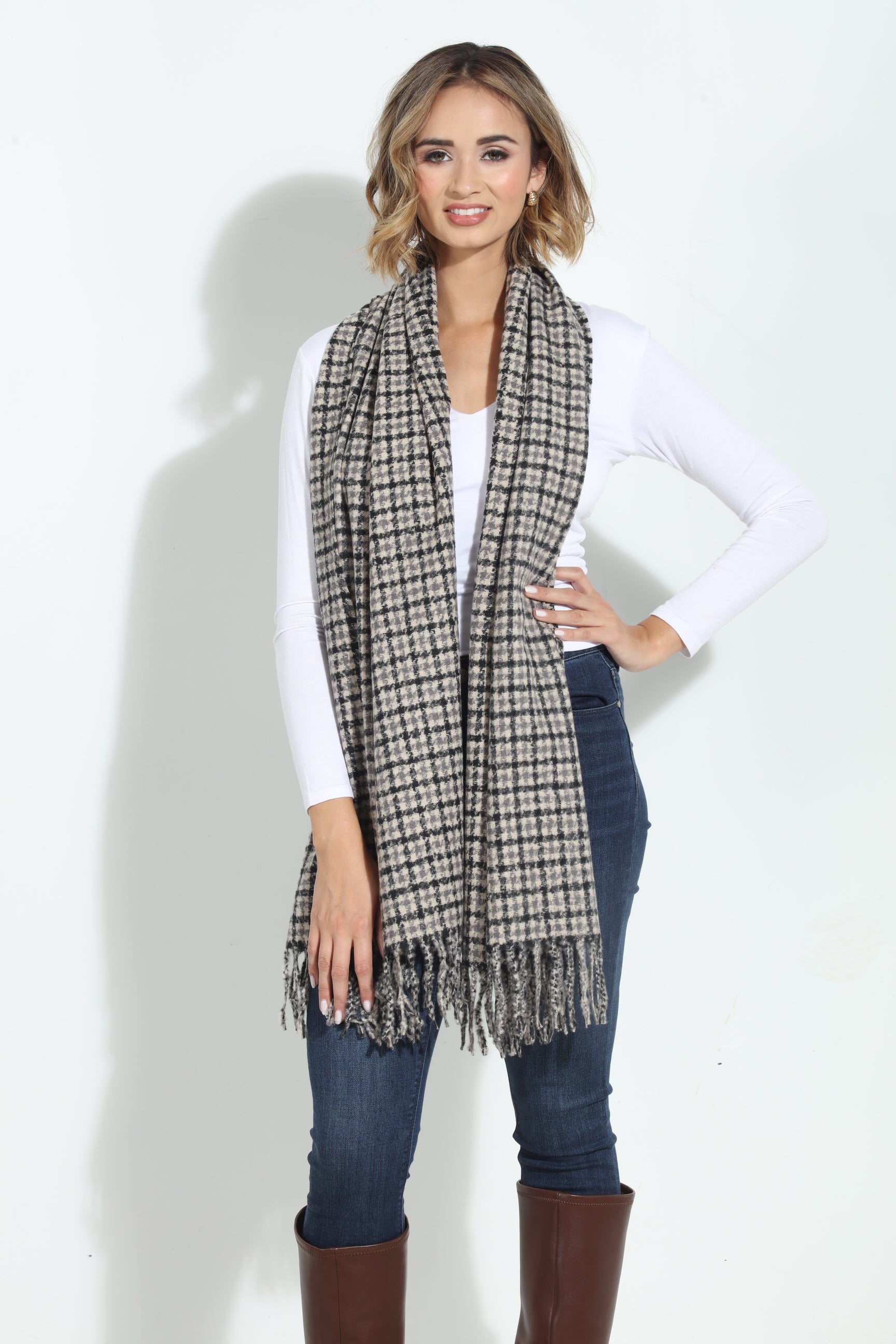 Dayna Plaid Scarf