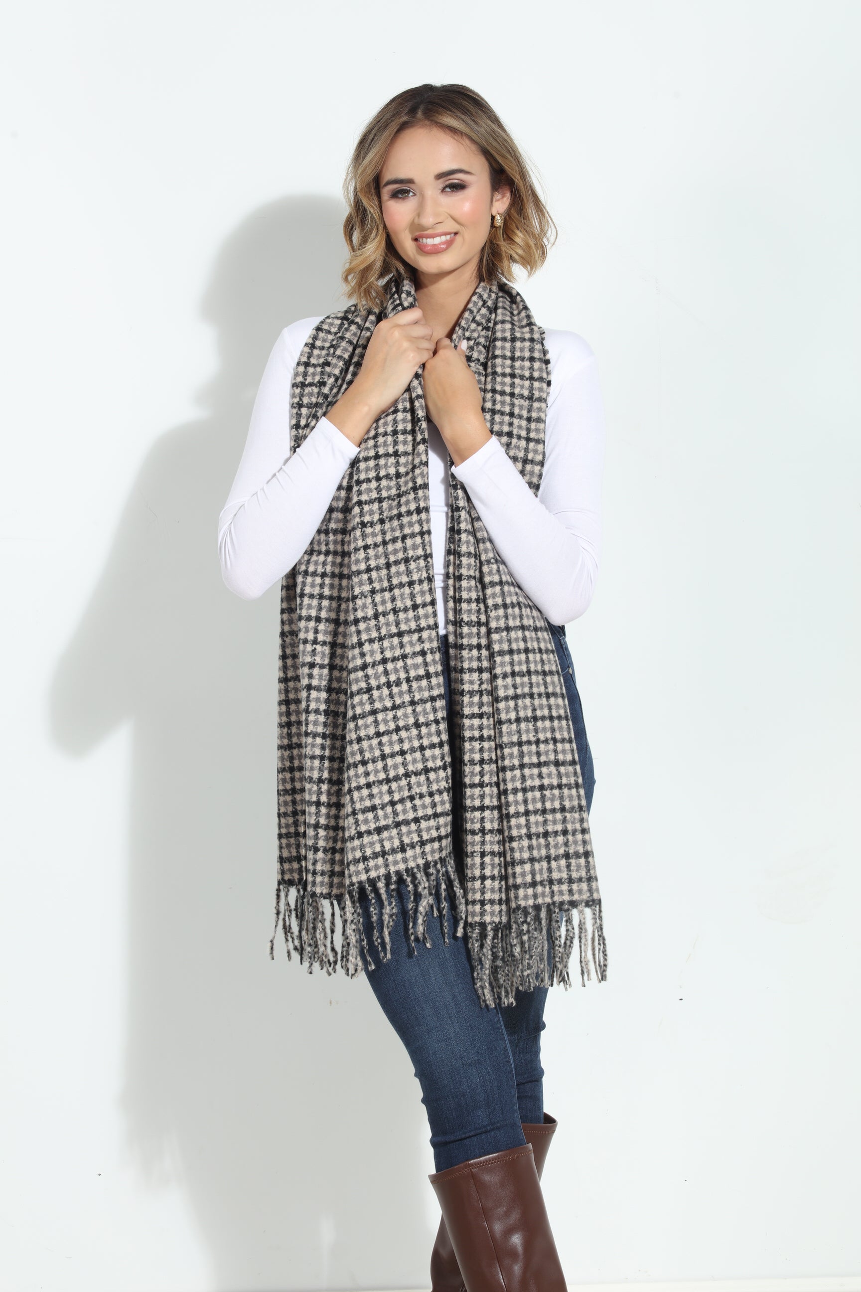 Dayna Plaid Scarf