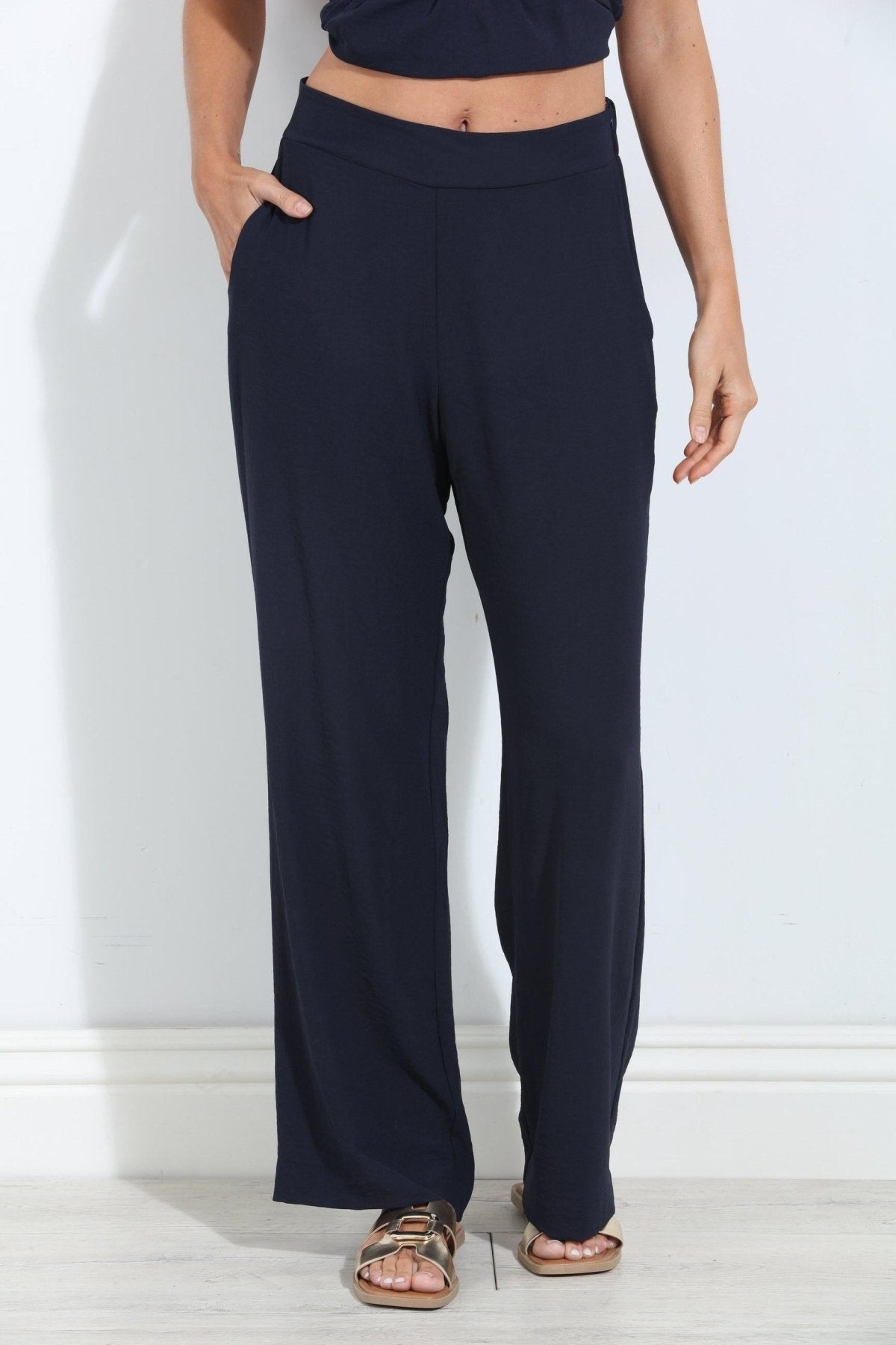 Navy Airflow Woven Trousers