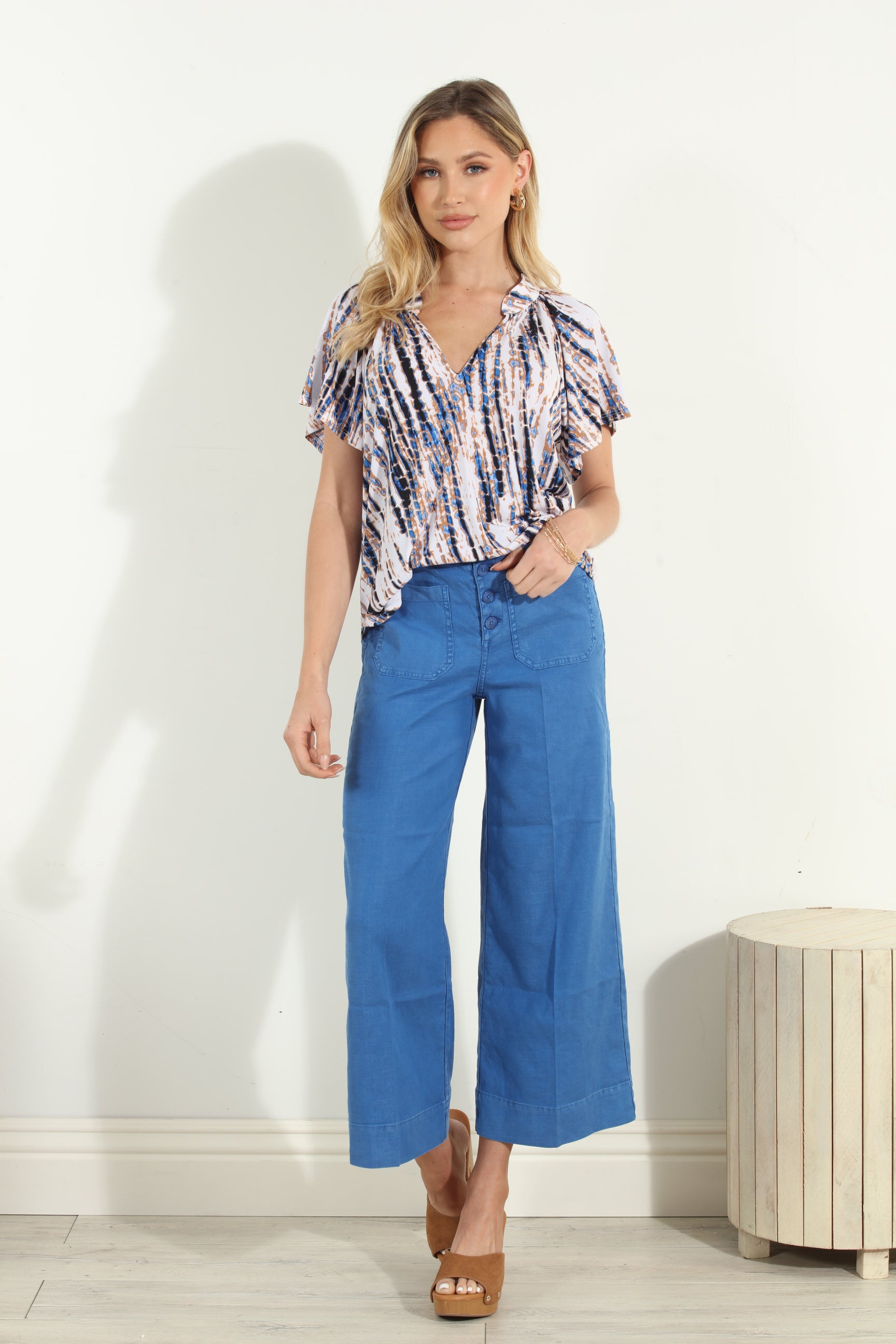 Reena Short Sleeve Stretch Split Neck Top