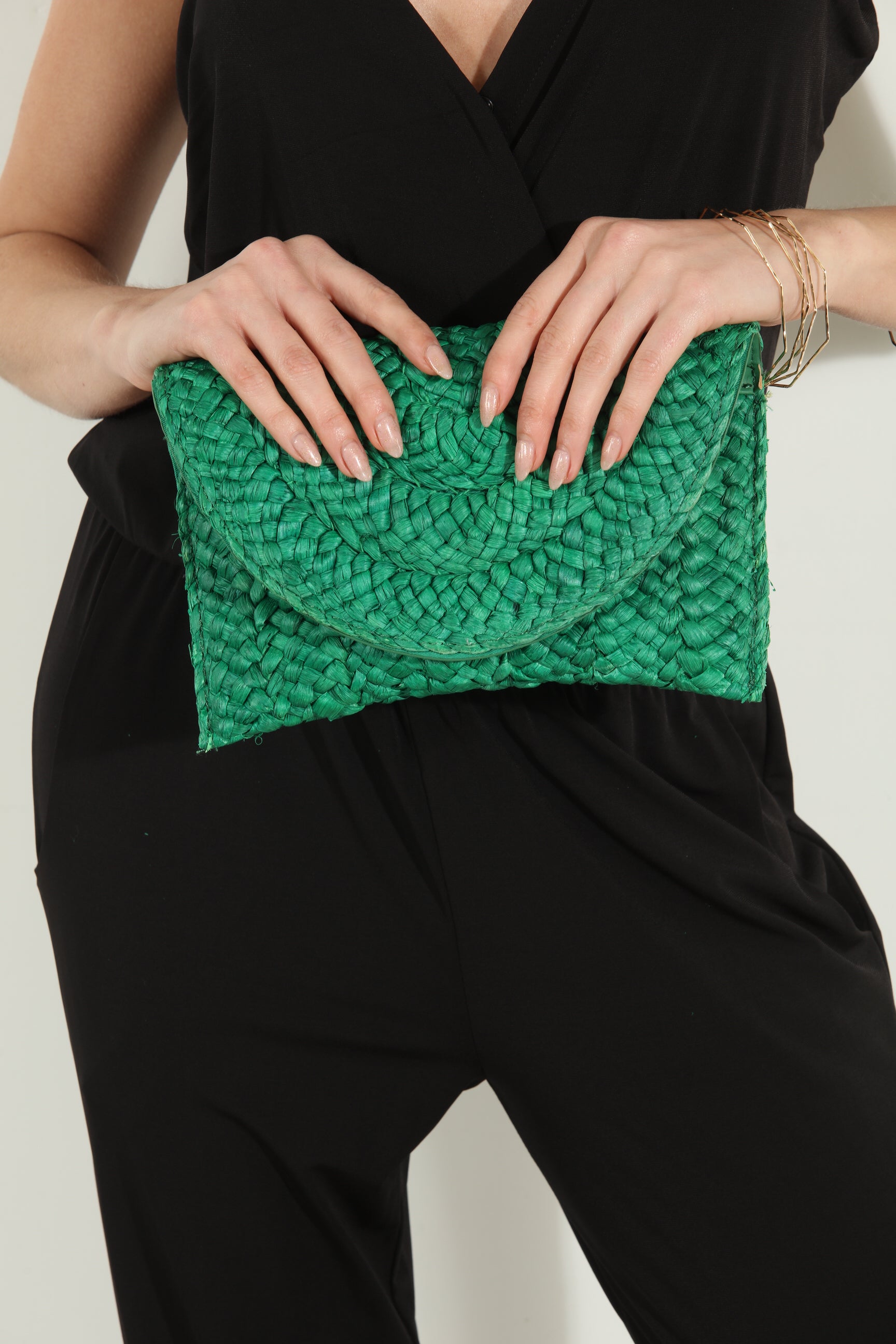 Kelly Green Raffia Clutch