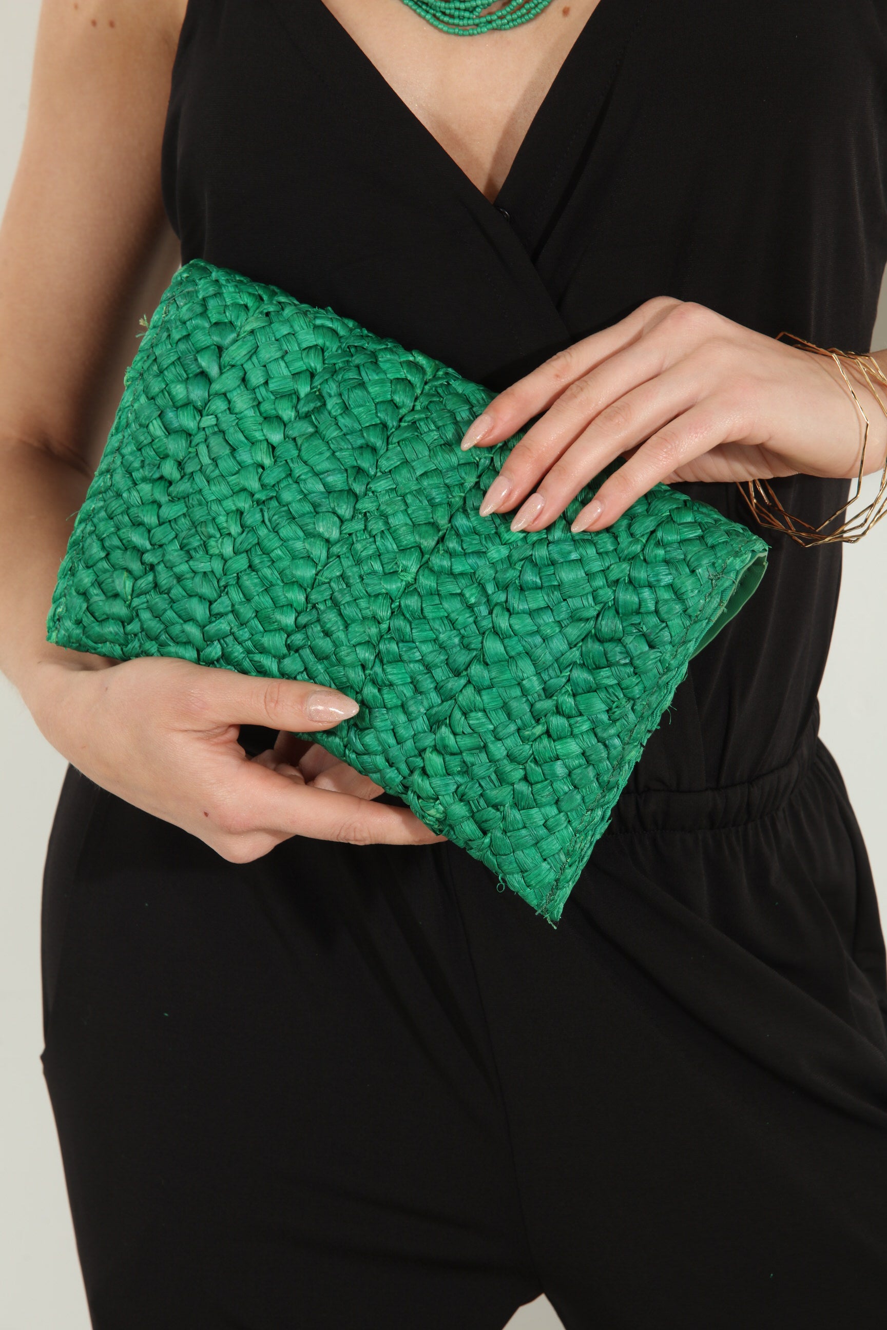 Kelly Green Raffia Clutch
