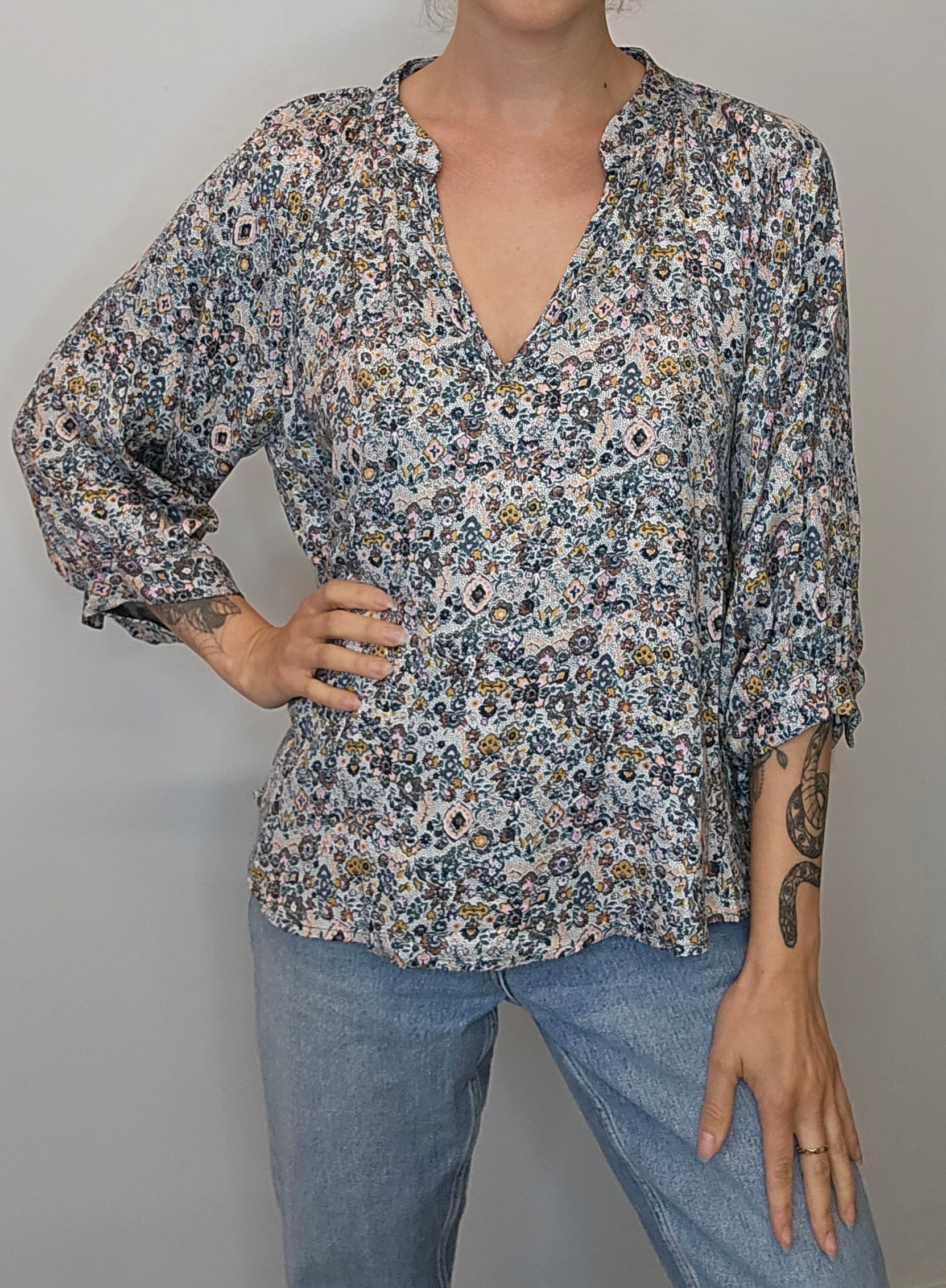 Blue daisy printed rayon blouse -FINAL SALE
