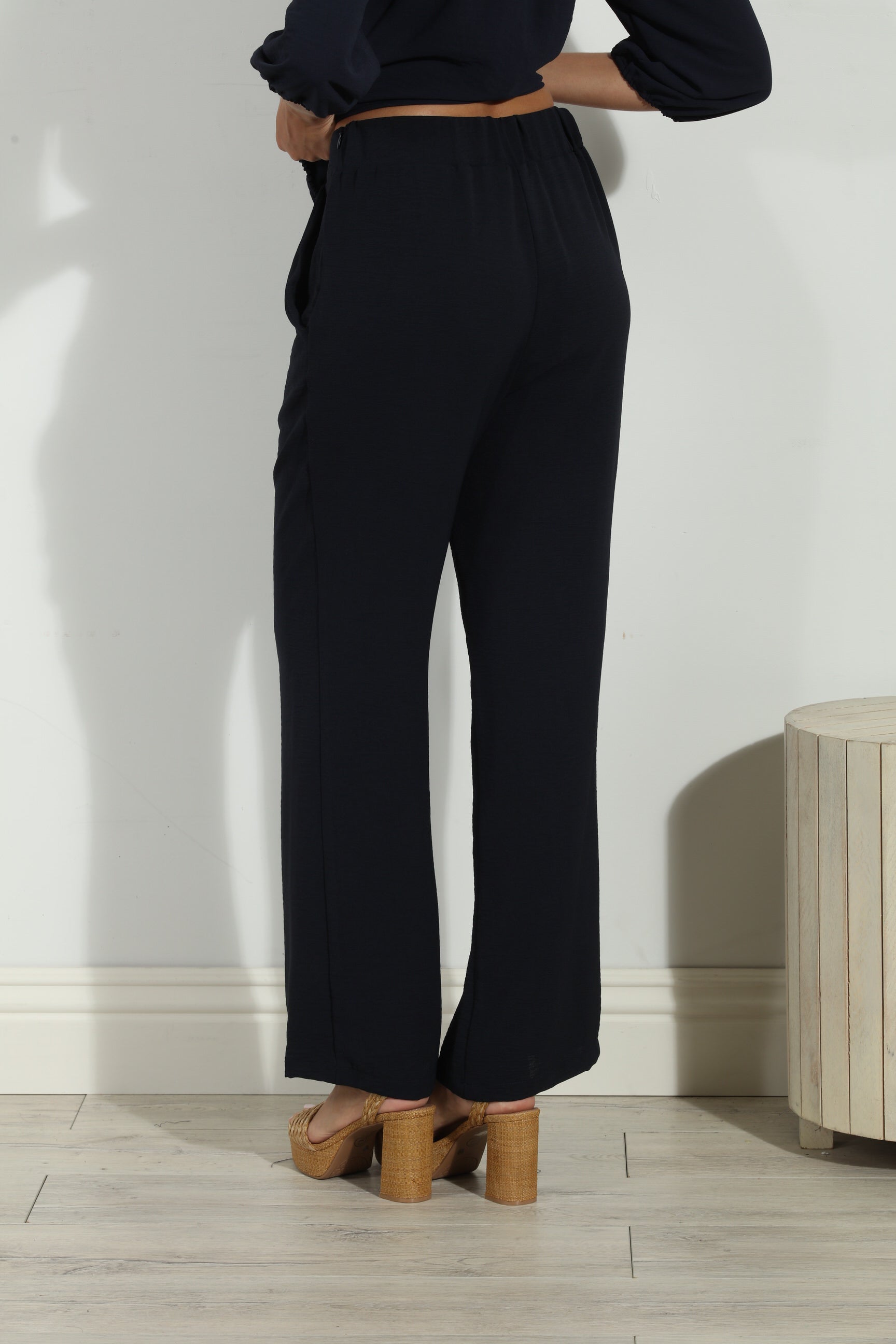 Navy Airflow Woven Pant