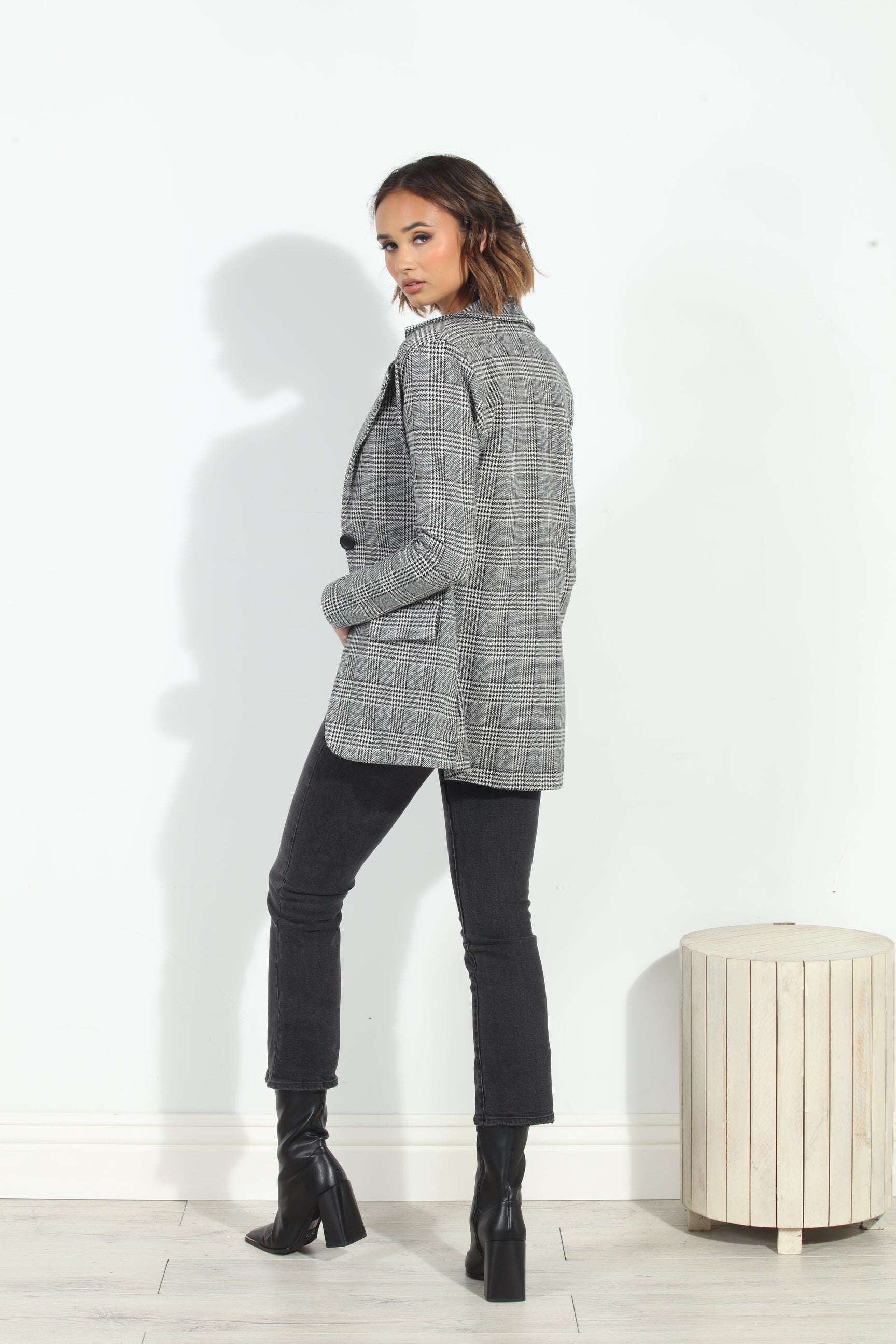 Alva Plaid Ponti Oversized Blazer