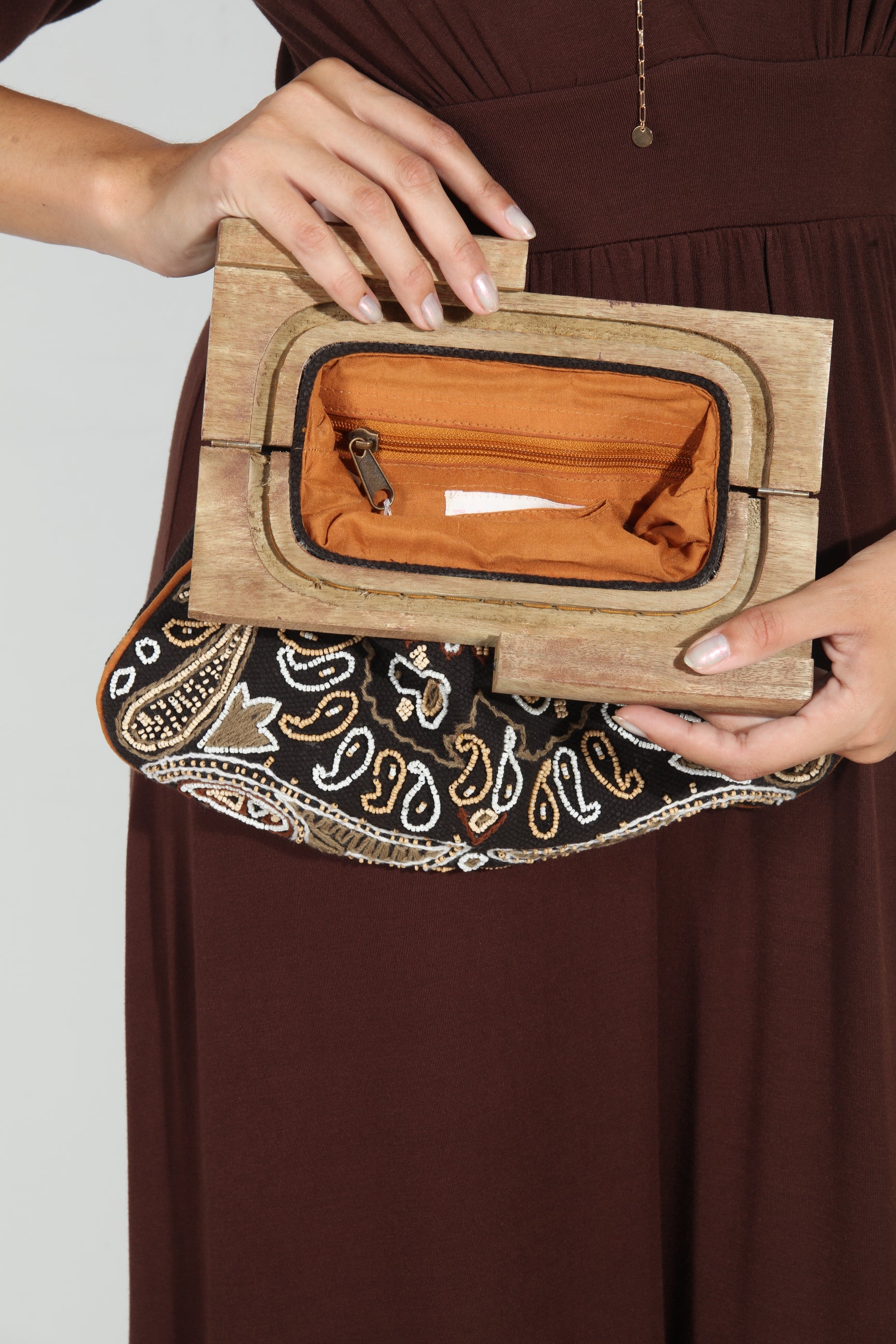Leela Wooden Handle Clutch