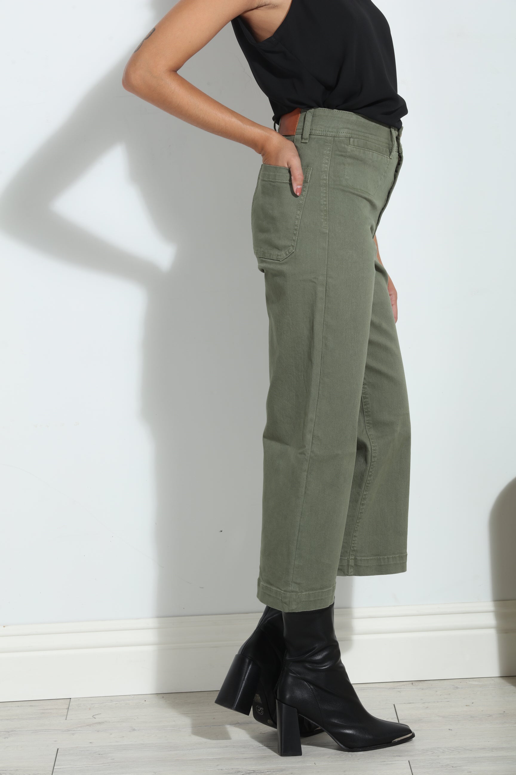 Unpublished Gemma Olive Cropped  Pant-FINAL SALE