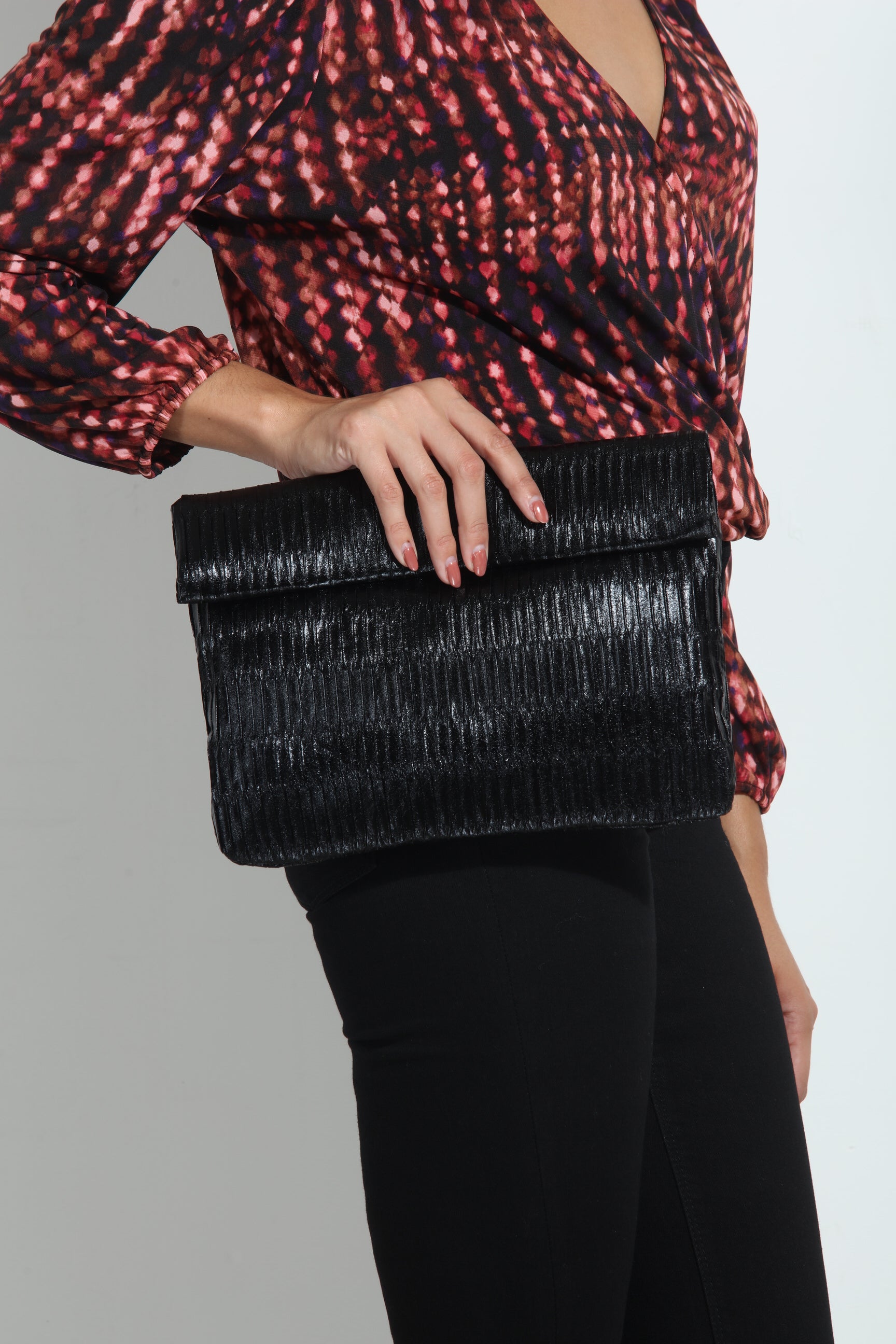 Gianna Fold Over Clutch- Black