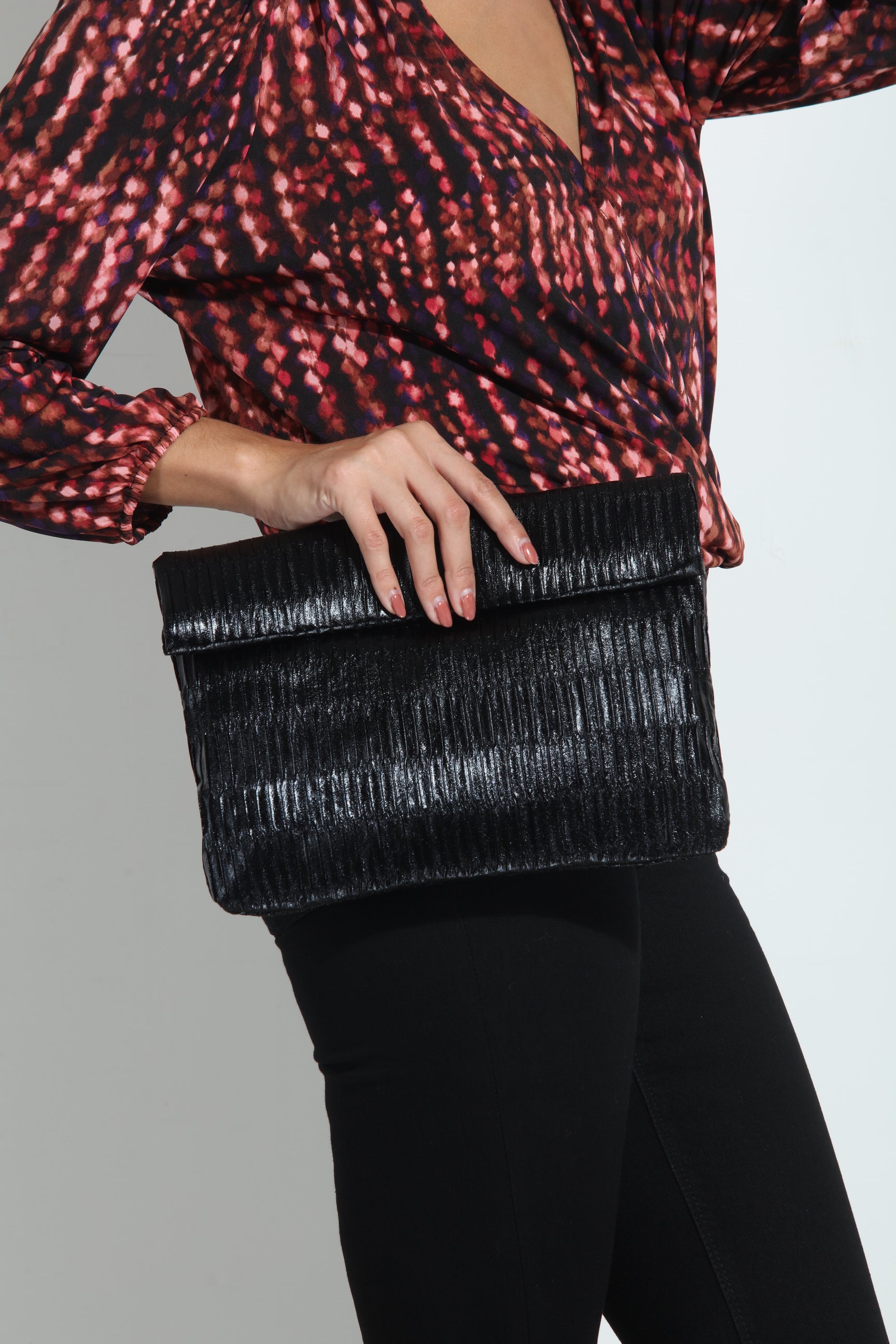 Gianna Fold Over Clutch- Black