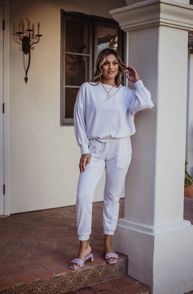 White Oversized Sweatshirt - FINAL SALE