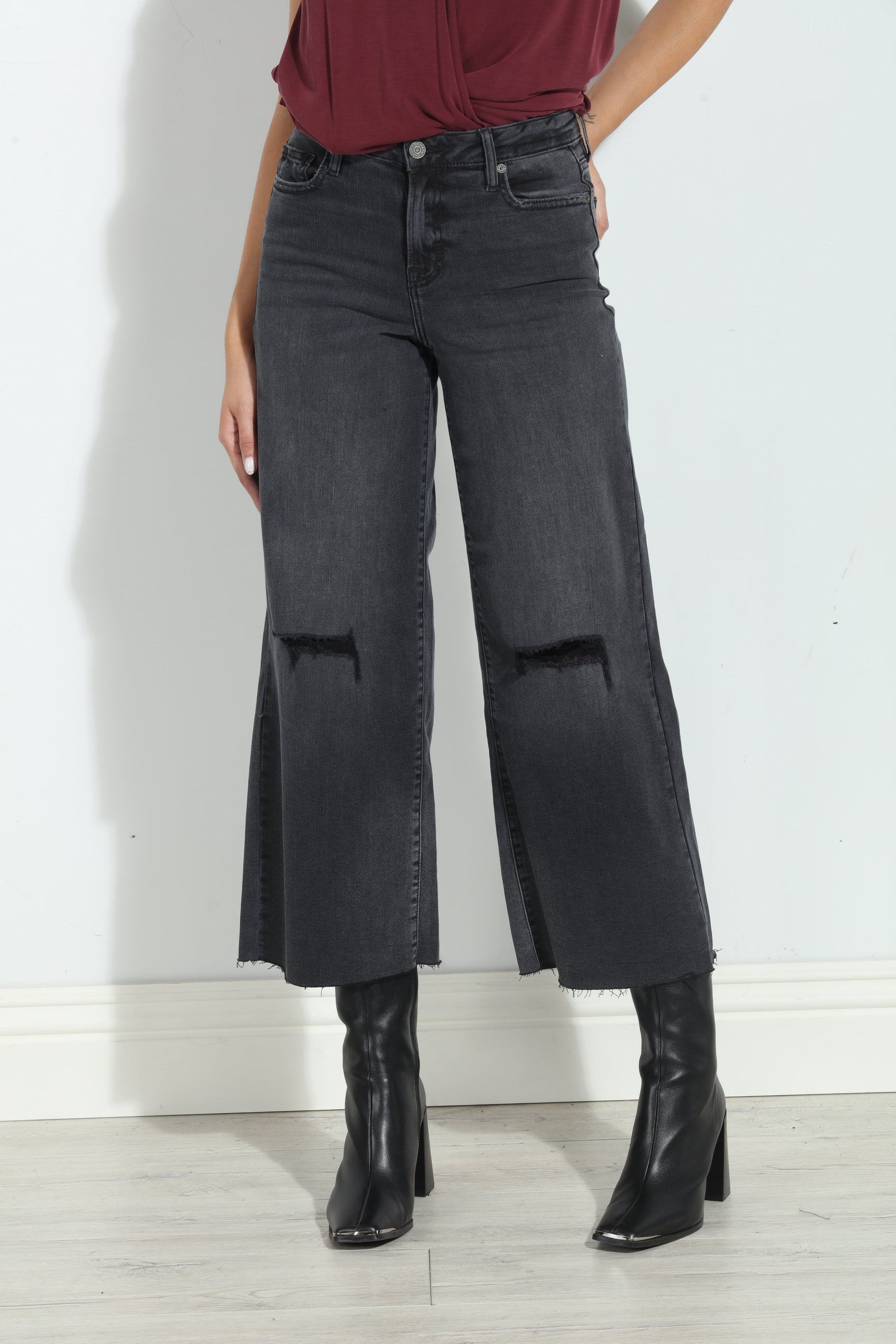 Hidden Jeans Nori Cropped Wide Leg- Charcoal