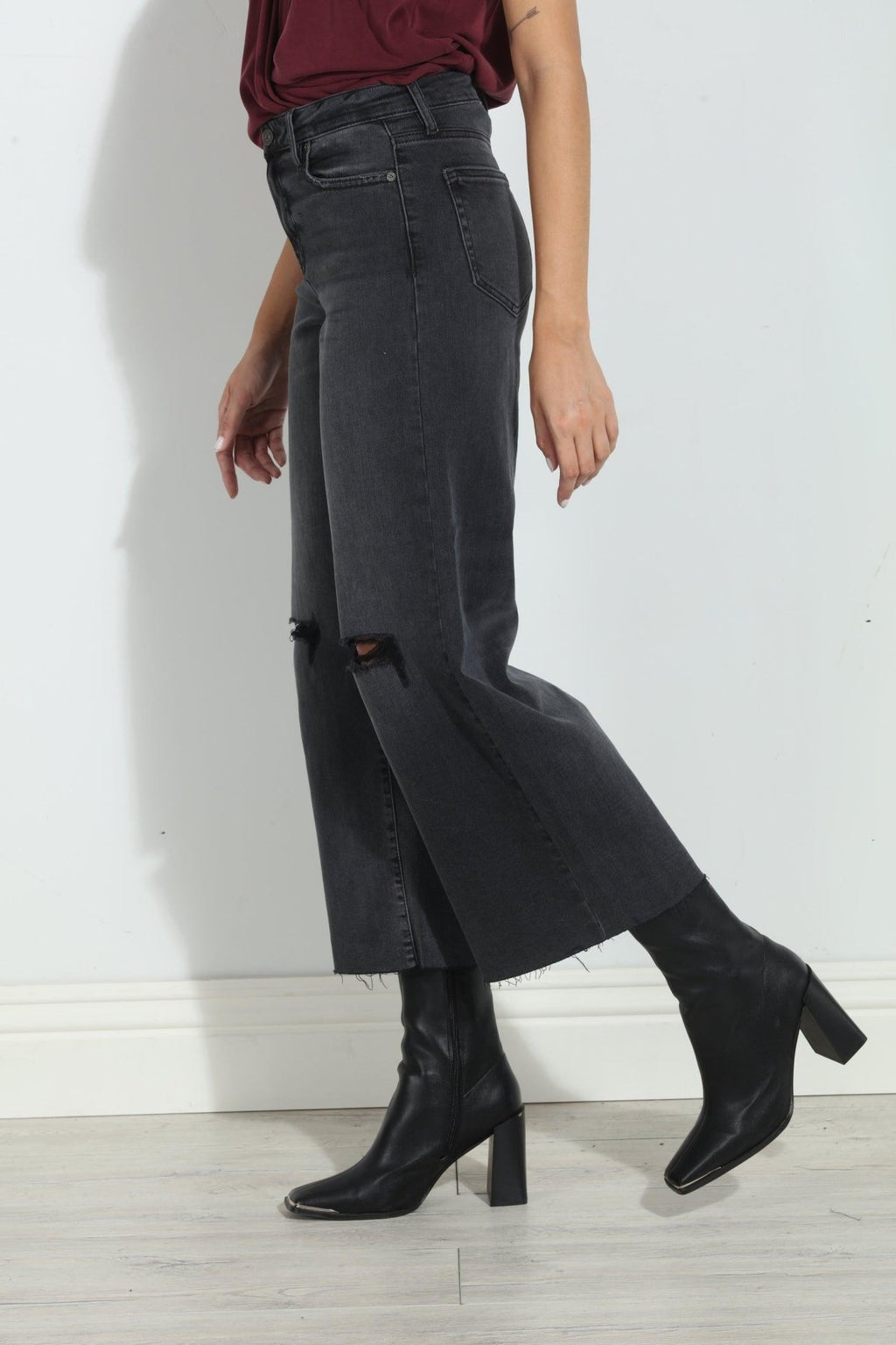 Hidden Jeans Nori Cropped Wide Leg- Charcoal- FINAL SALE