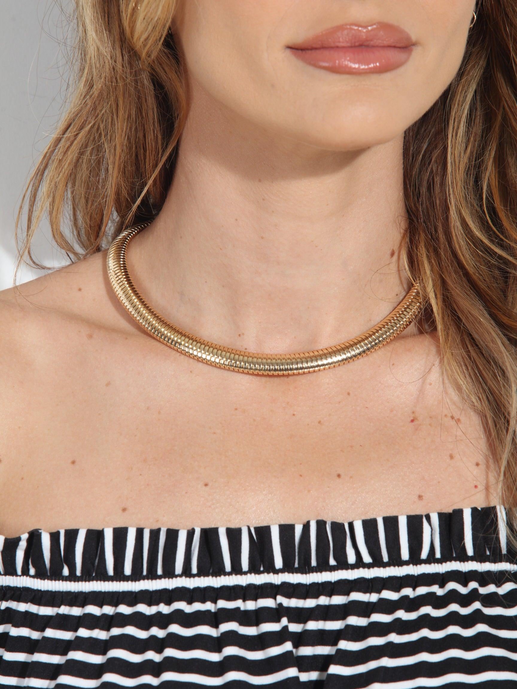 Kora Statment Choker