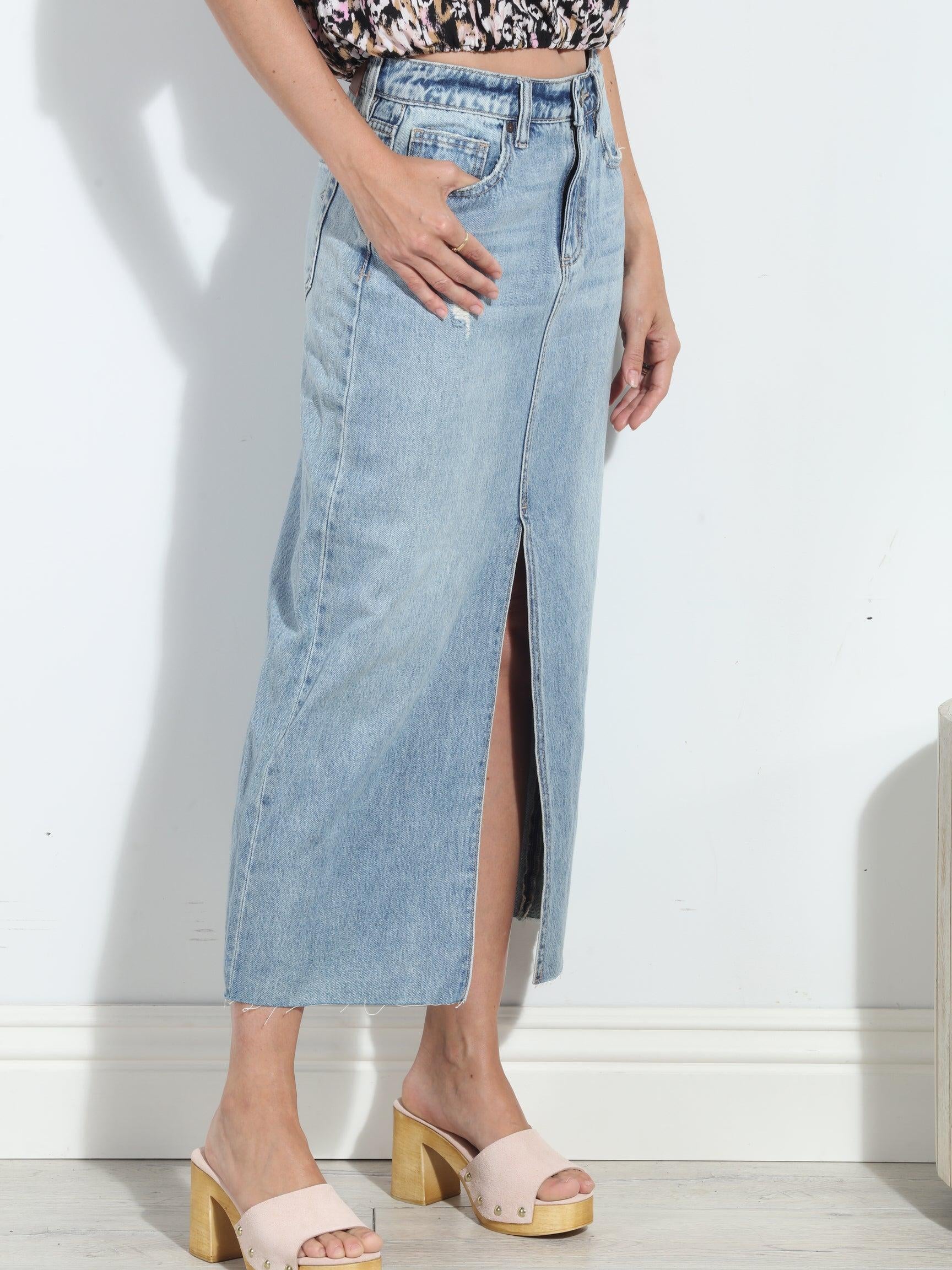 Hidden Peyton Denim Midi Skirt -Light Wash