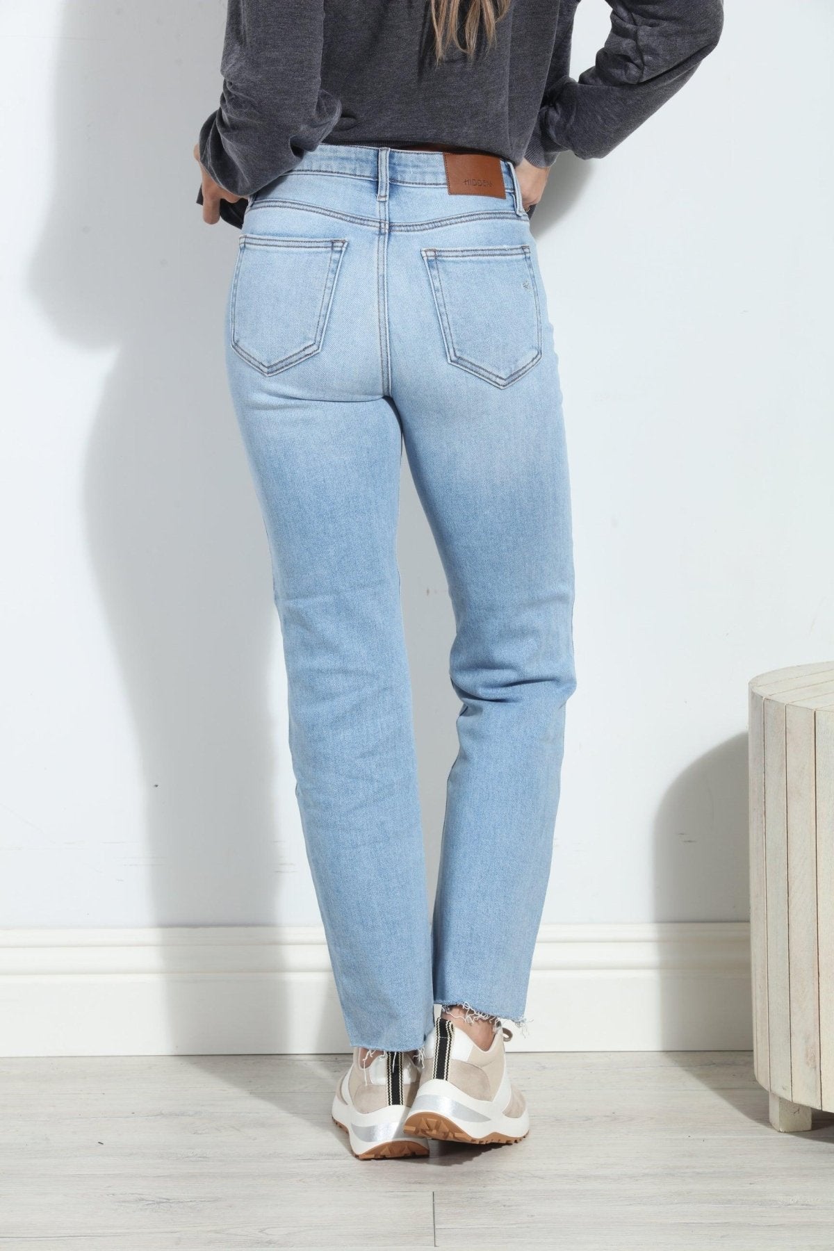 Tracey High Rise Stretch Straight Jean- Light Wash-FINAL SALE