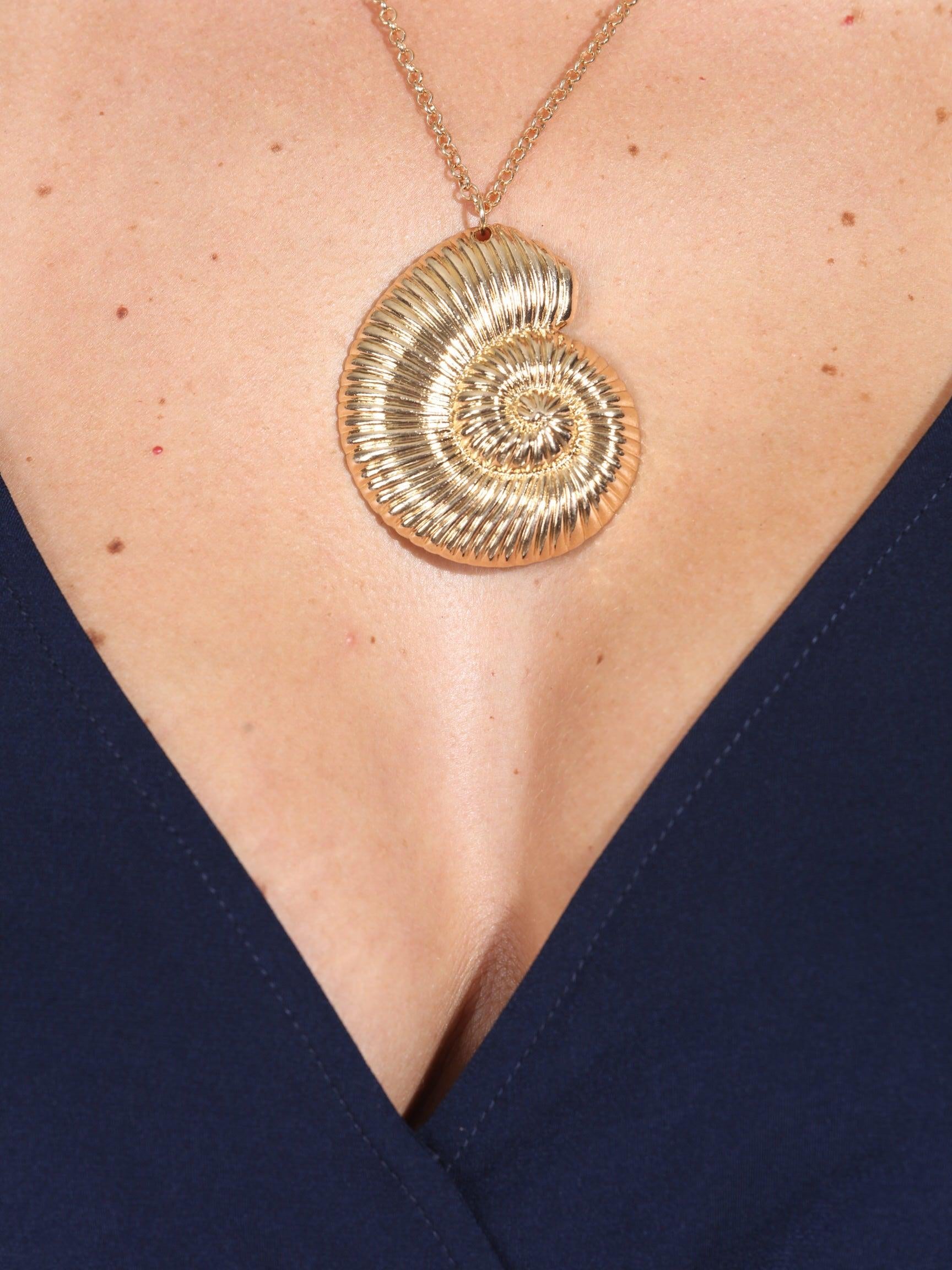 Seashell Pendant Statement Necklace-BEST SELLER