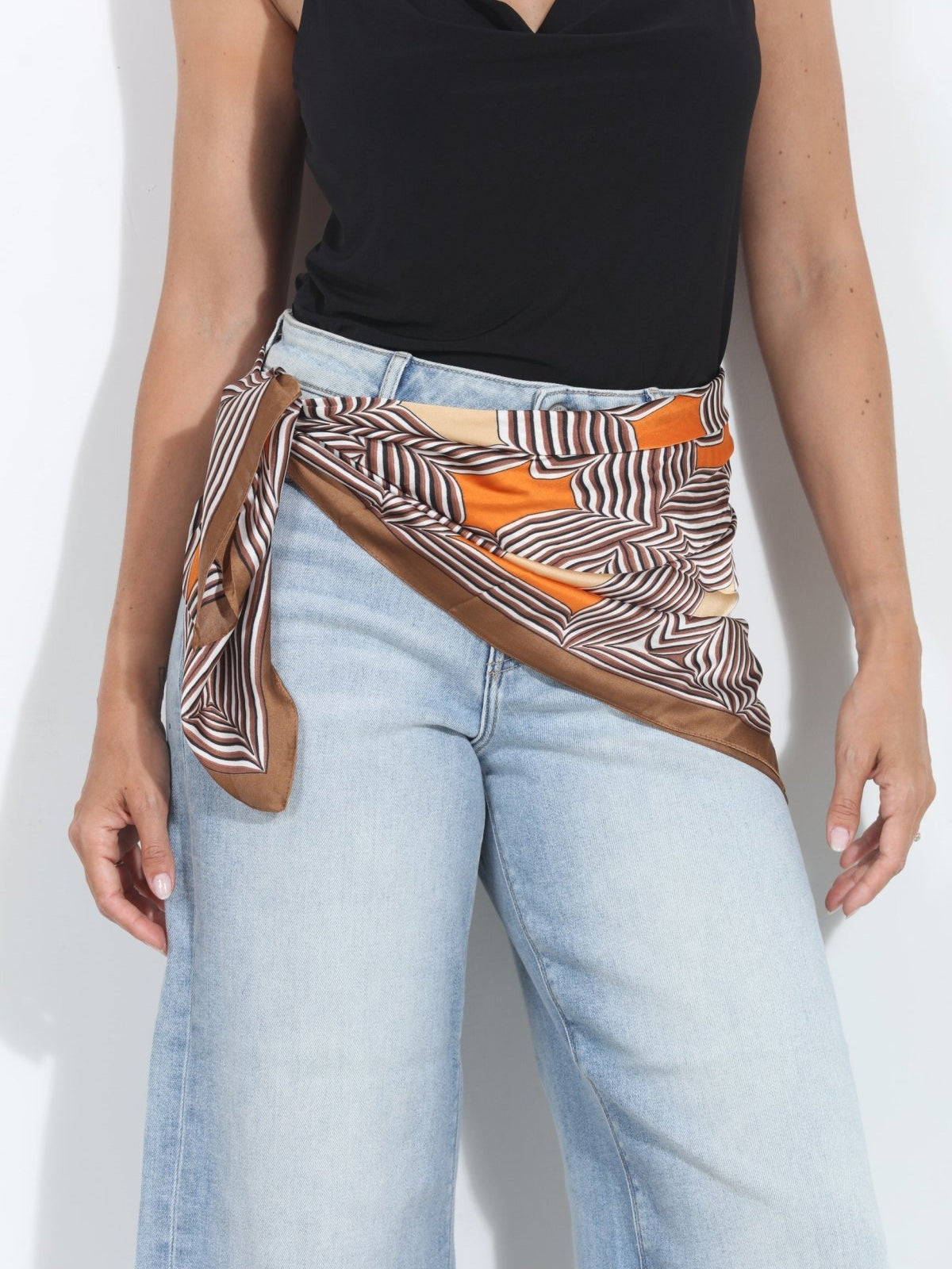 Geo Print Silky Scarf