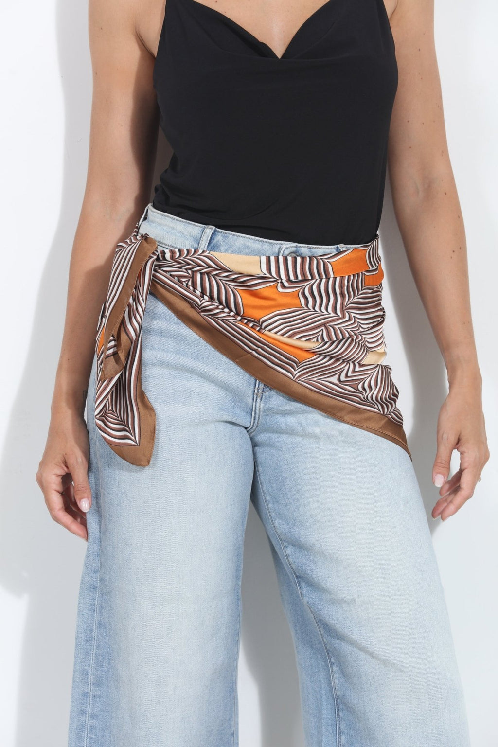 Geo Print Silky Scarf