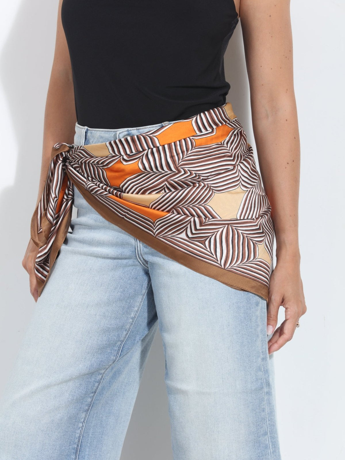 Geo Print Silky Scarf