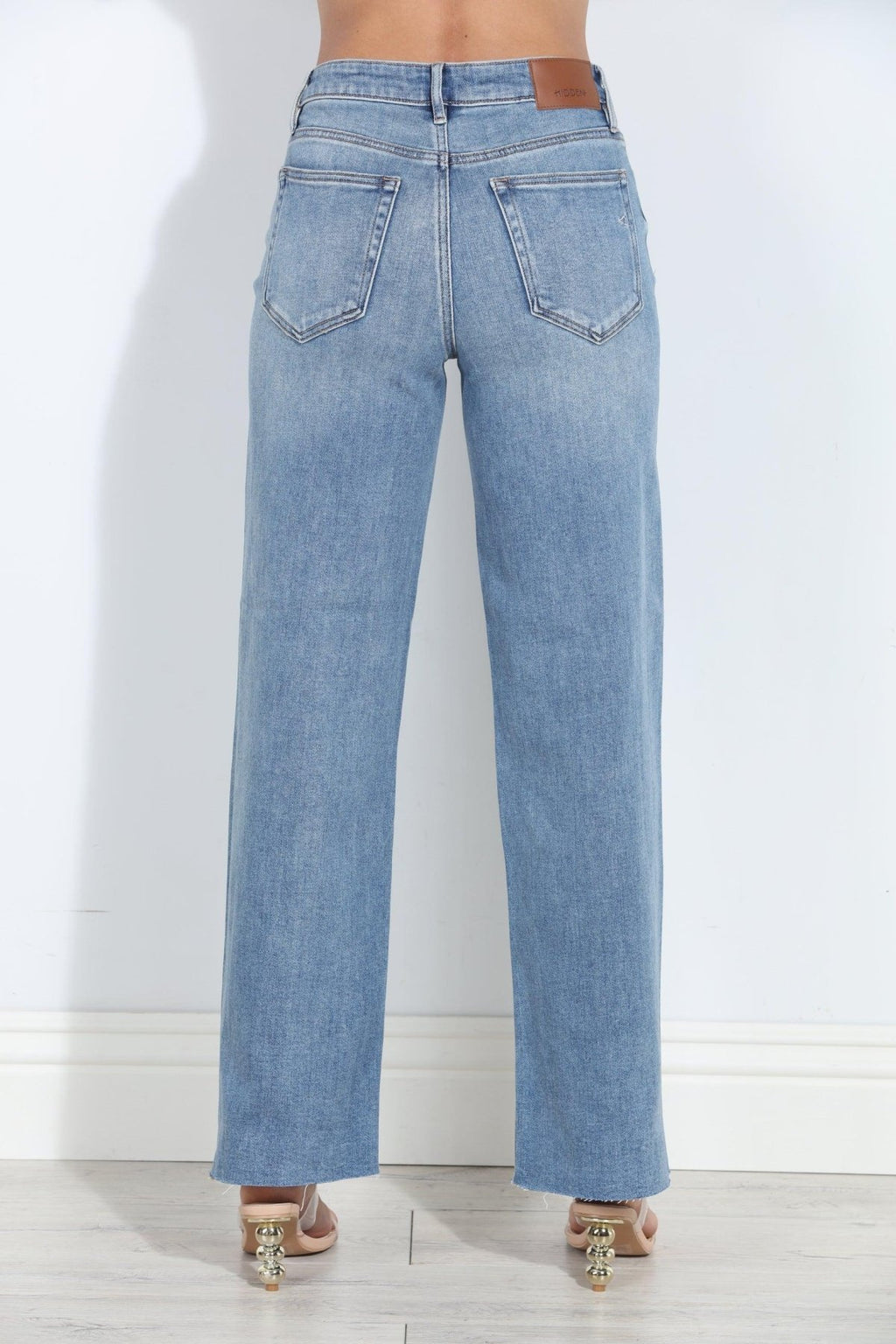 Hidden Jeans Logan Vintage Stretch Dad Jean- Medium Wash