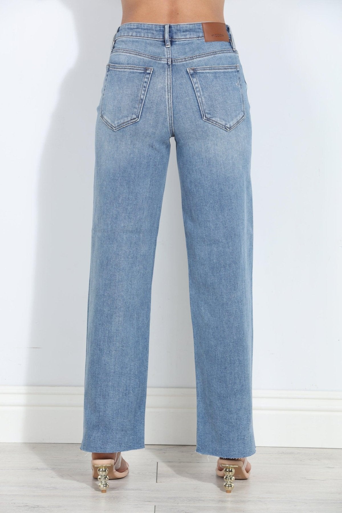 Hidden Jeans Logan Vintage Stretch Dad Jean- Medium Wash