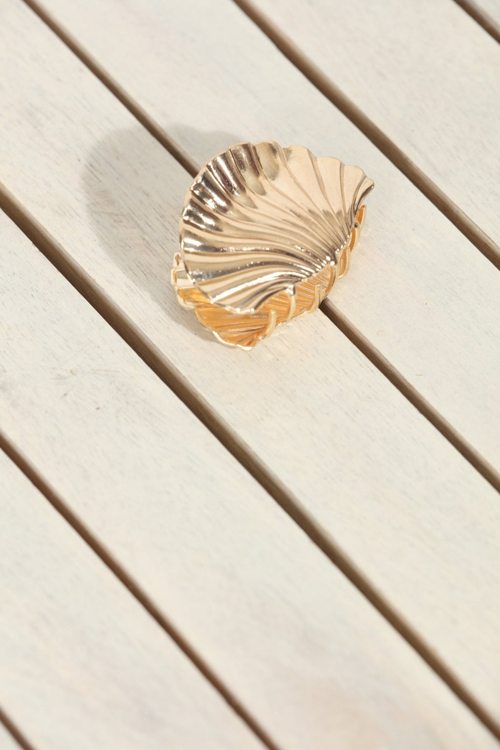 Gold Shell Hair Clip
