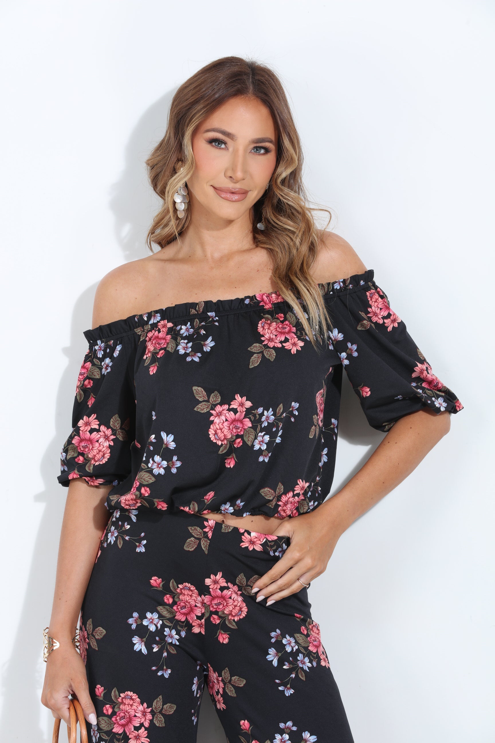 Dylan Off the Shoulder Mom Cropped Top