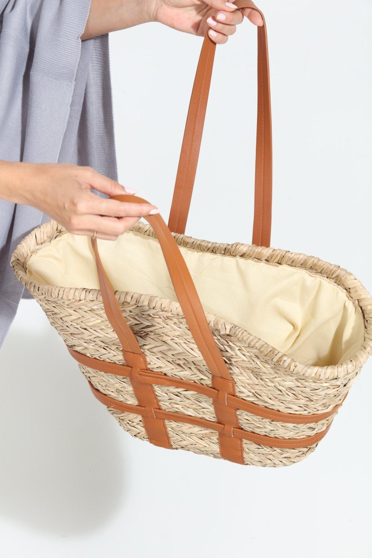 Willow Straw Tote