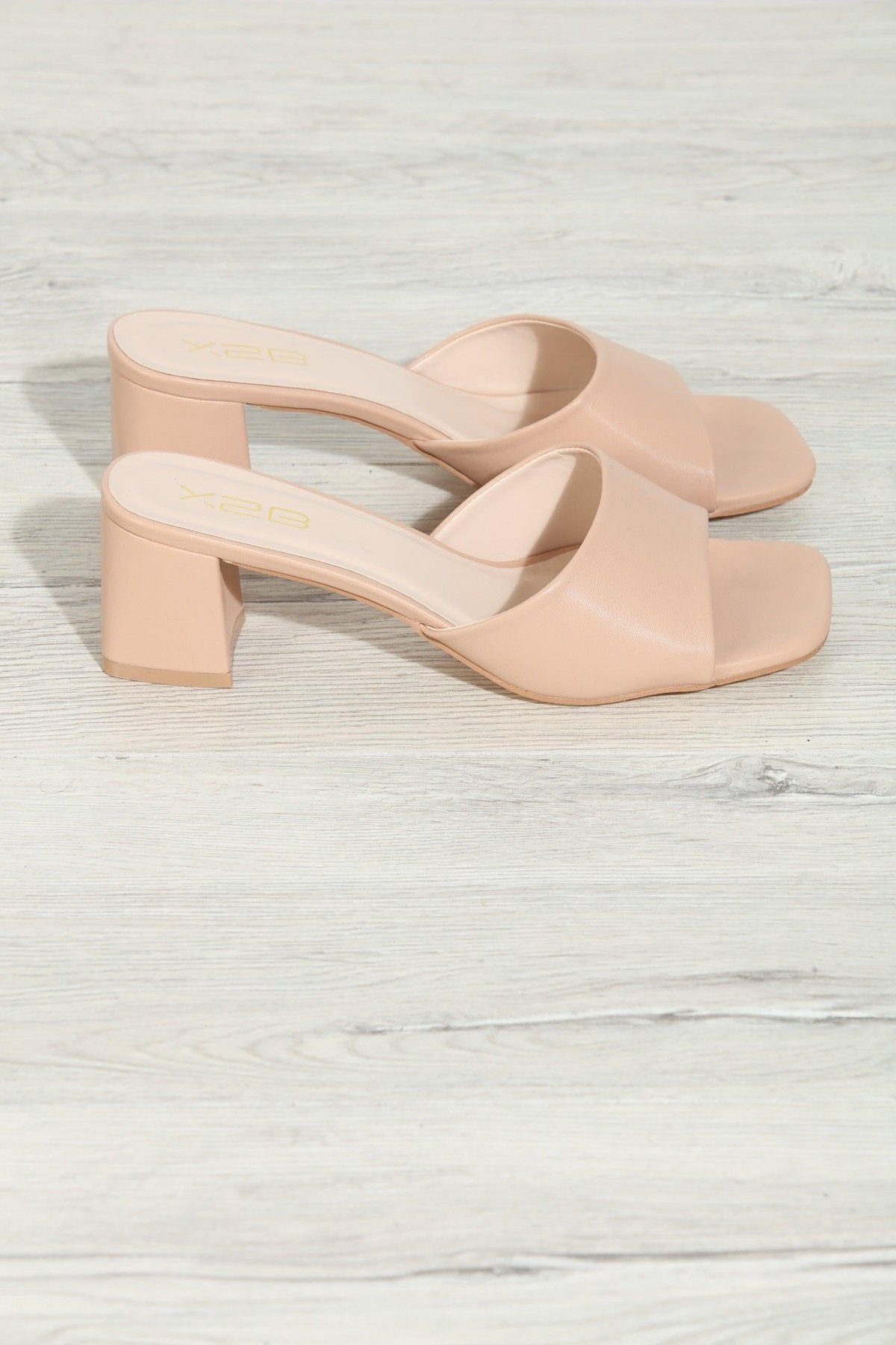 Eliza Nude Mule Heels
