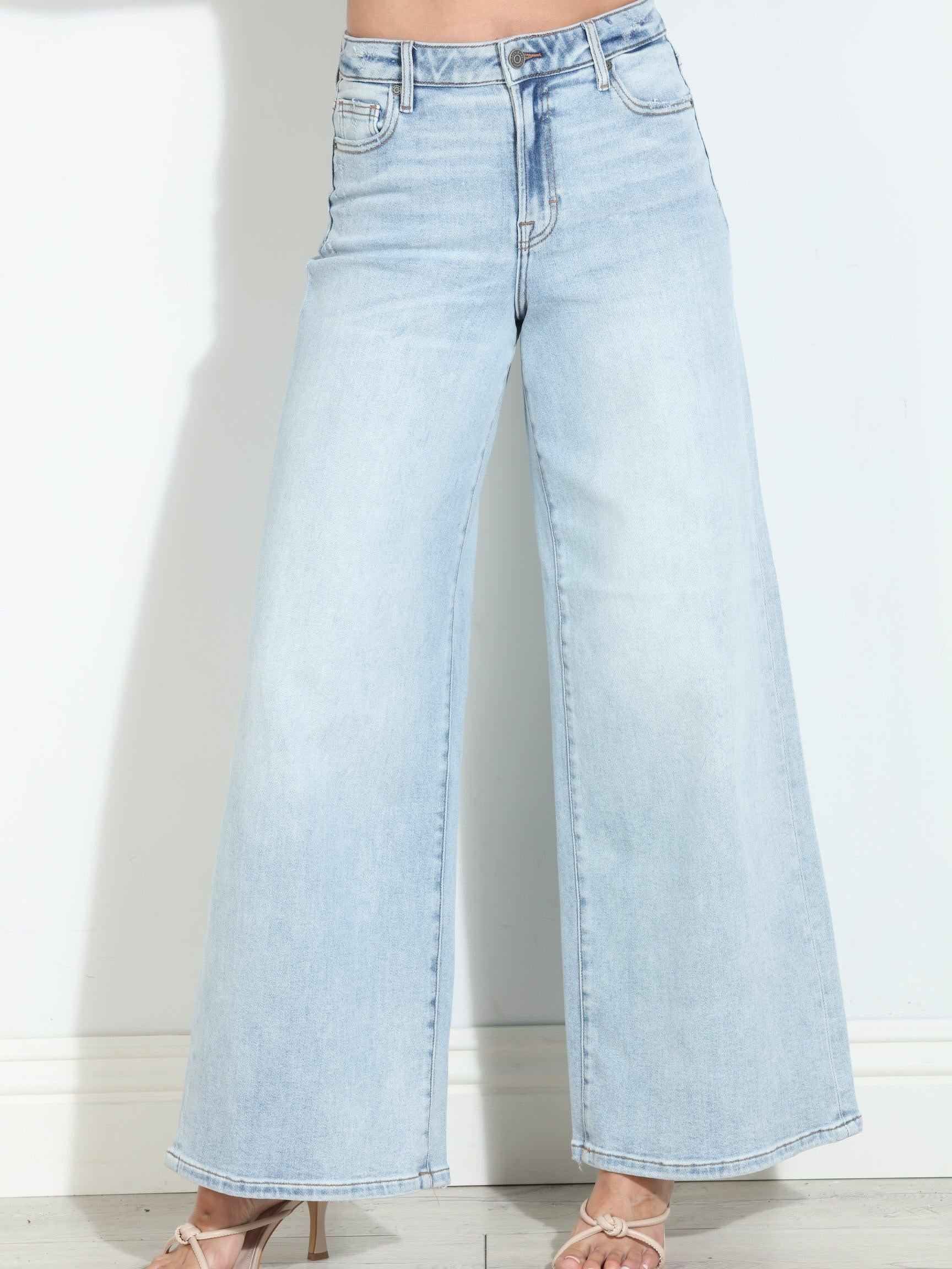 Hidden Jeans Nori High Rise Super Wide Leg- Light Wash