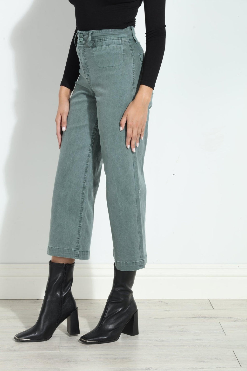 Unpublished Gemma Cropped  Pant- Seawater- FINAL SALE