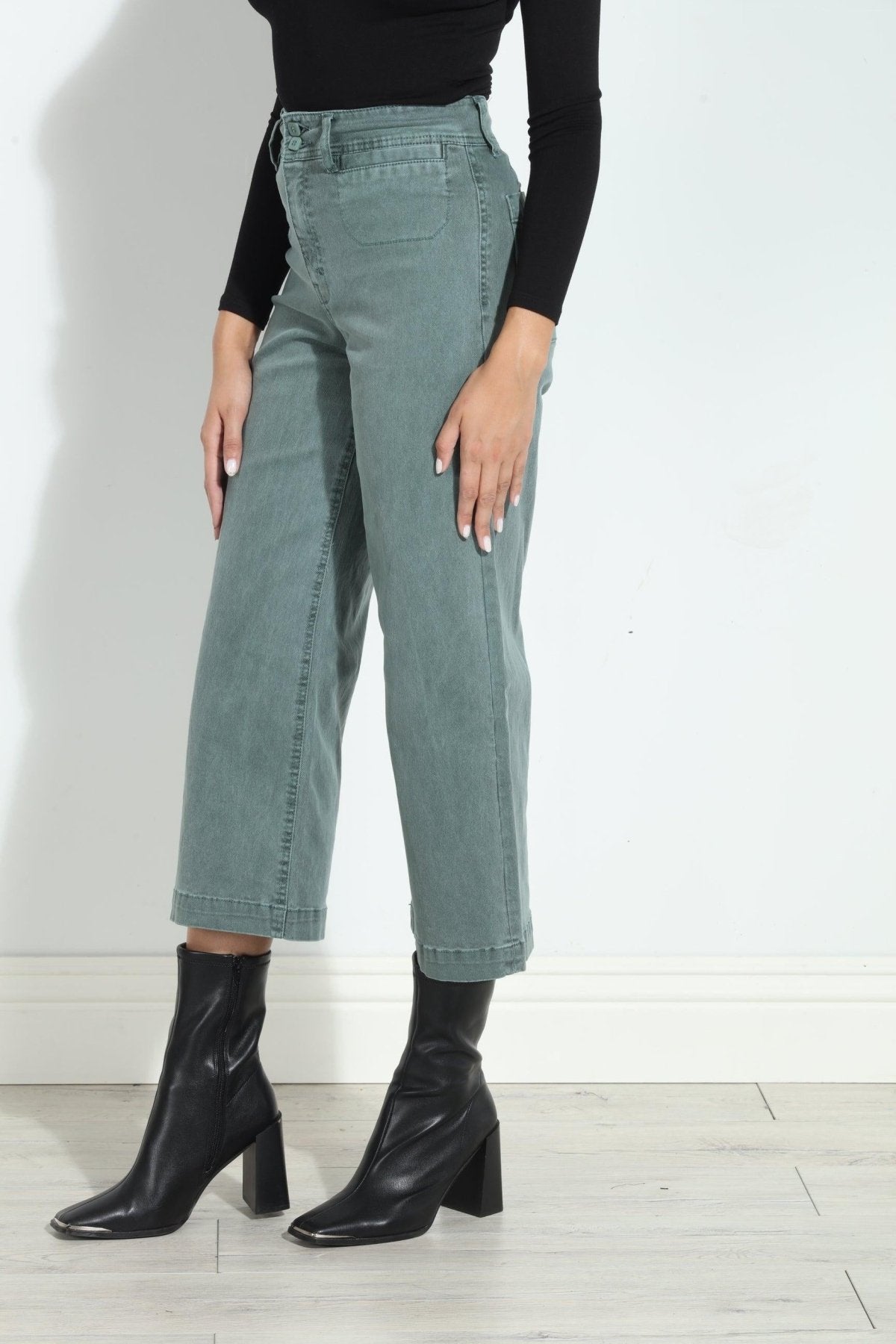 Unpublished Gemma Cropped  Pant- Seawater- FINAL SALE