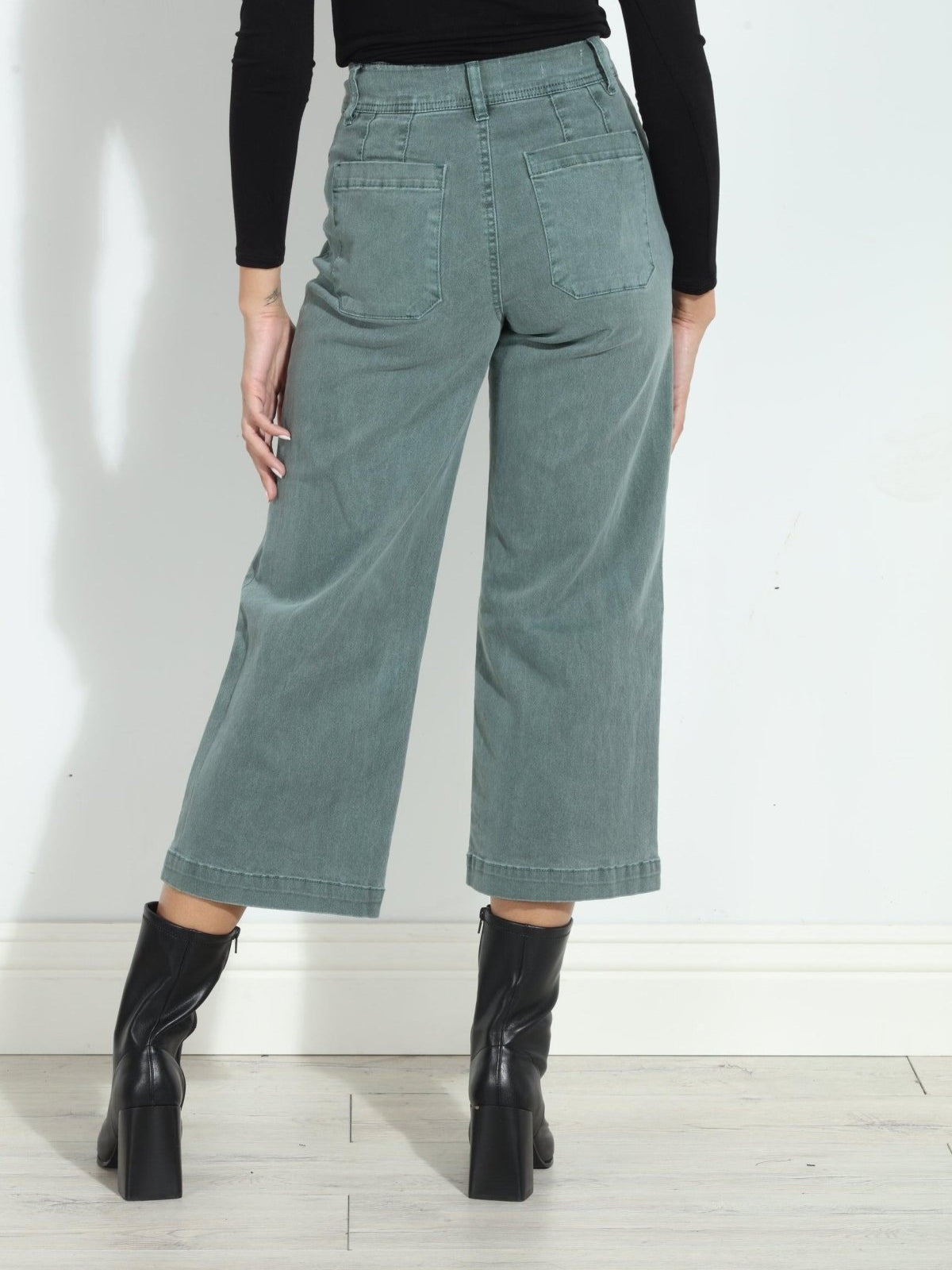 Unpublished Gemma Cropped  Pant- Seawater- FINAL SALE