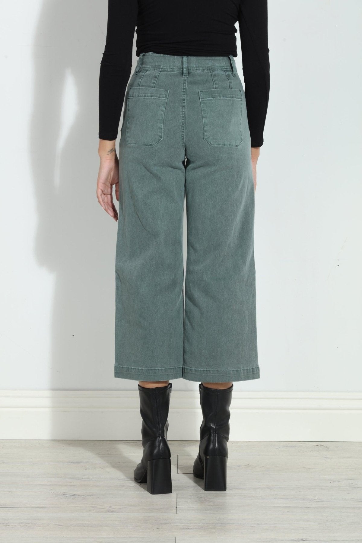 Unpublished Gemma Cropped  Pant- Seawater- FINAL SALE