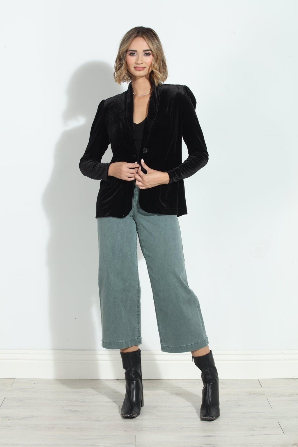 Unpublished Gemma Cropped  Pant- Seawater- FINAL SALE