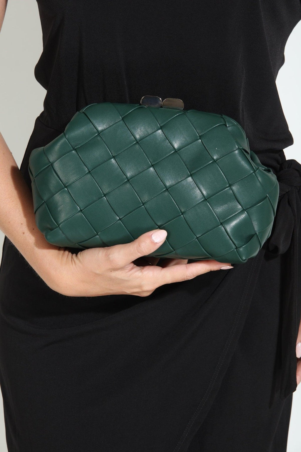 Pauline Woven Crossbody Clutch -Forest