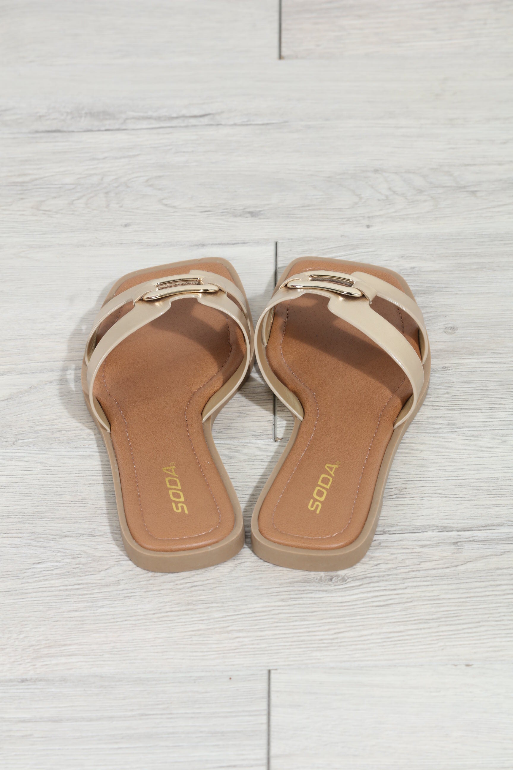 Feng Gold Buckle Sandal