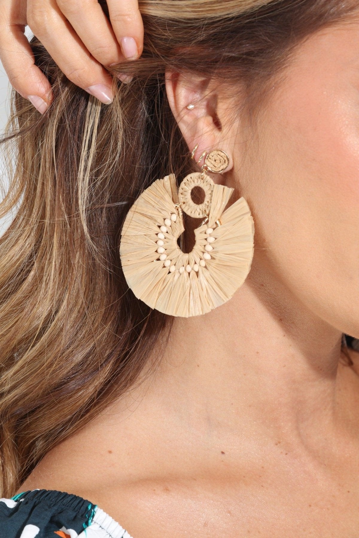 Sand Raffia Circle Earrings