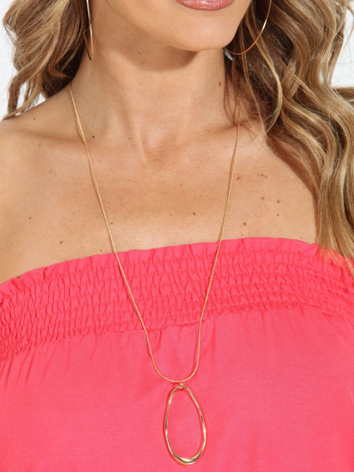 Lainey Pendant Necklace