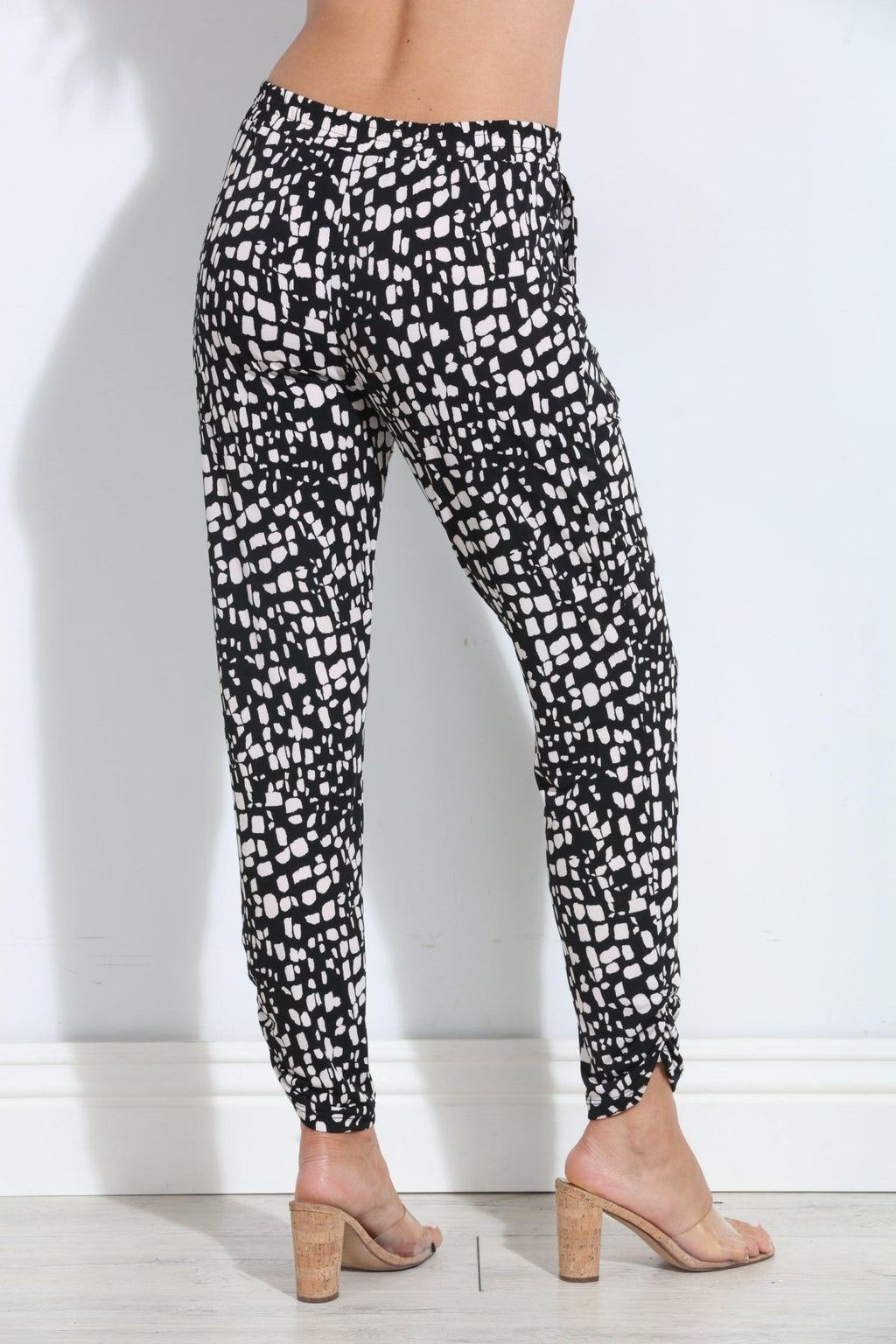 Macyn Stretch Joggers-FINAL SALE