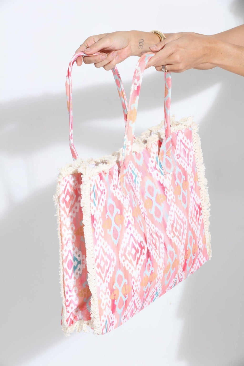 Dahlia Beach Fringe Tote- Coral-FINAL SALE