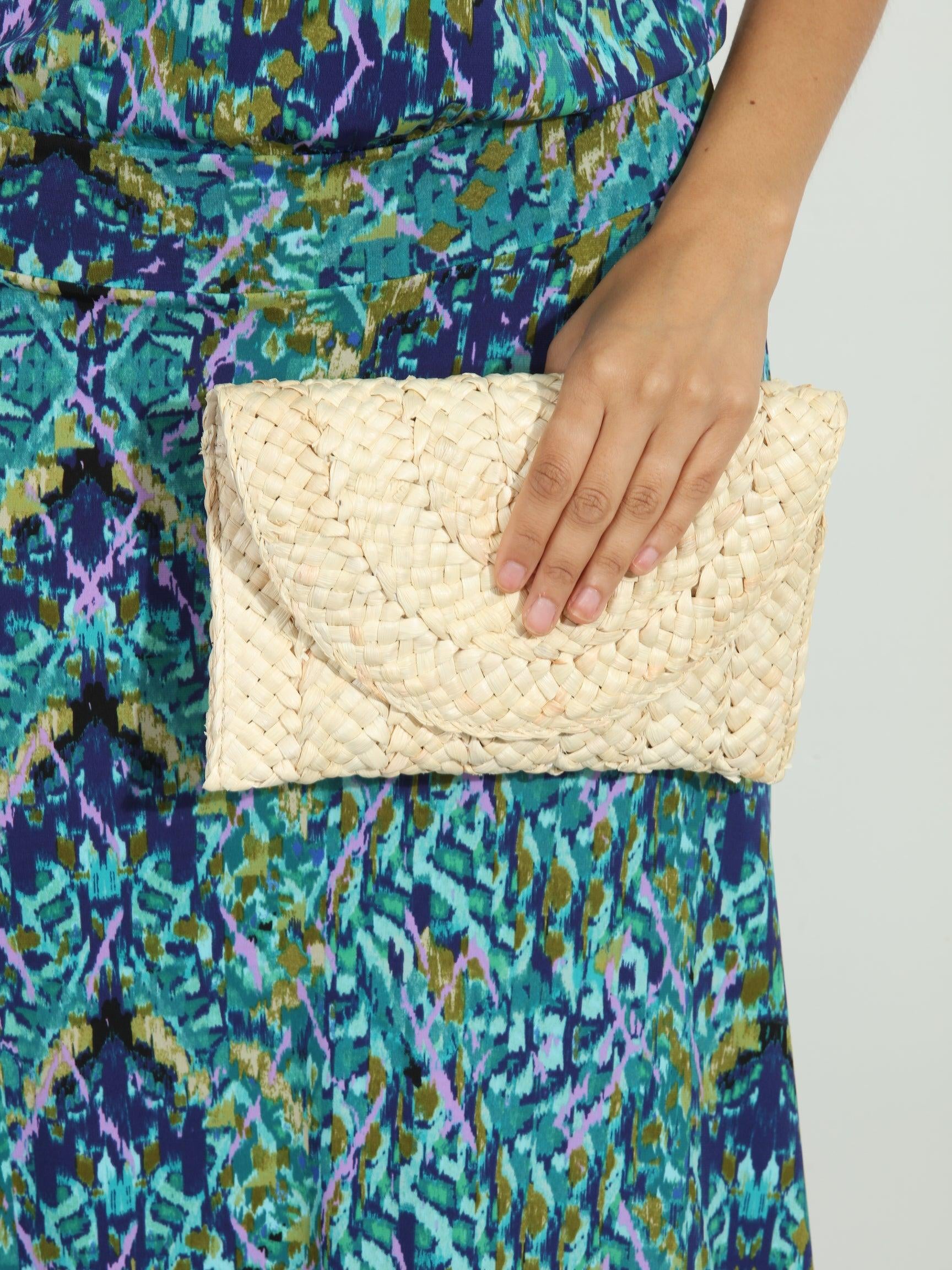 Light Natural Raffia Clutch